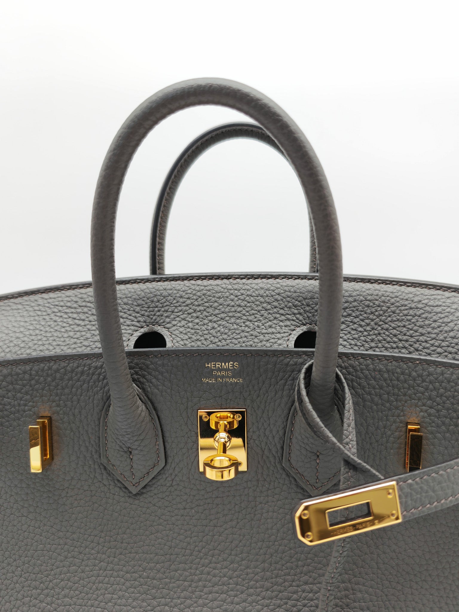 Birkin 25 Retourne Gris Etain in Togo Leather and Gold Hardware Stamp Y (2020) | Purse Maison Luxury Bags Shop
