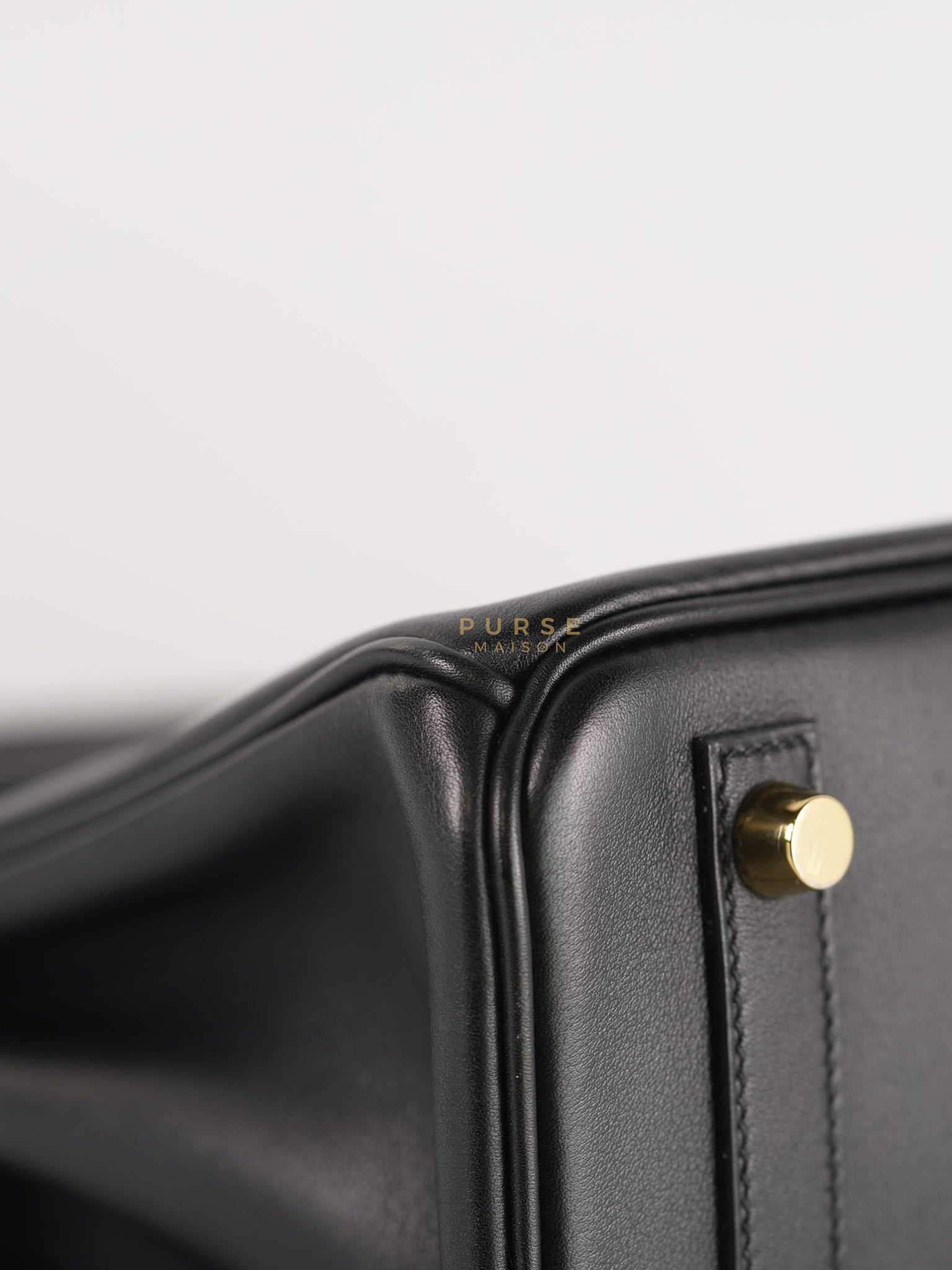 Birkin 25 Retourne in Black Swift Leather and Gold Hardware Stamp A (2017) | Purse Maison Luxury Bags Shop