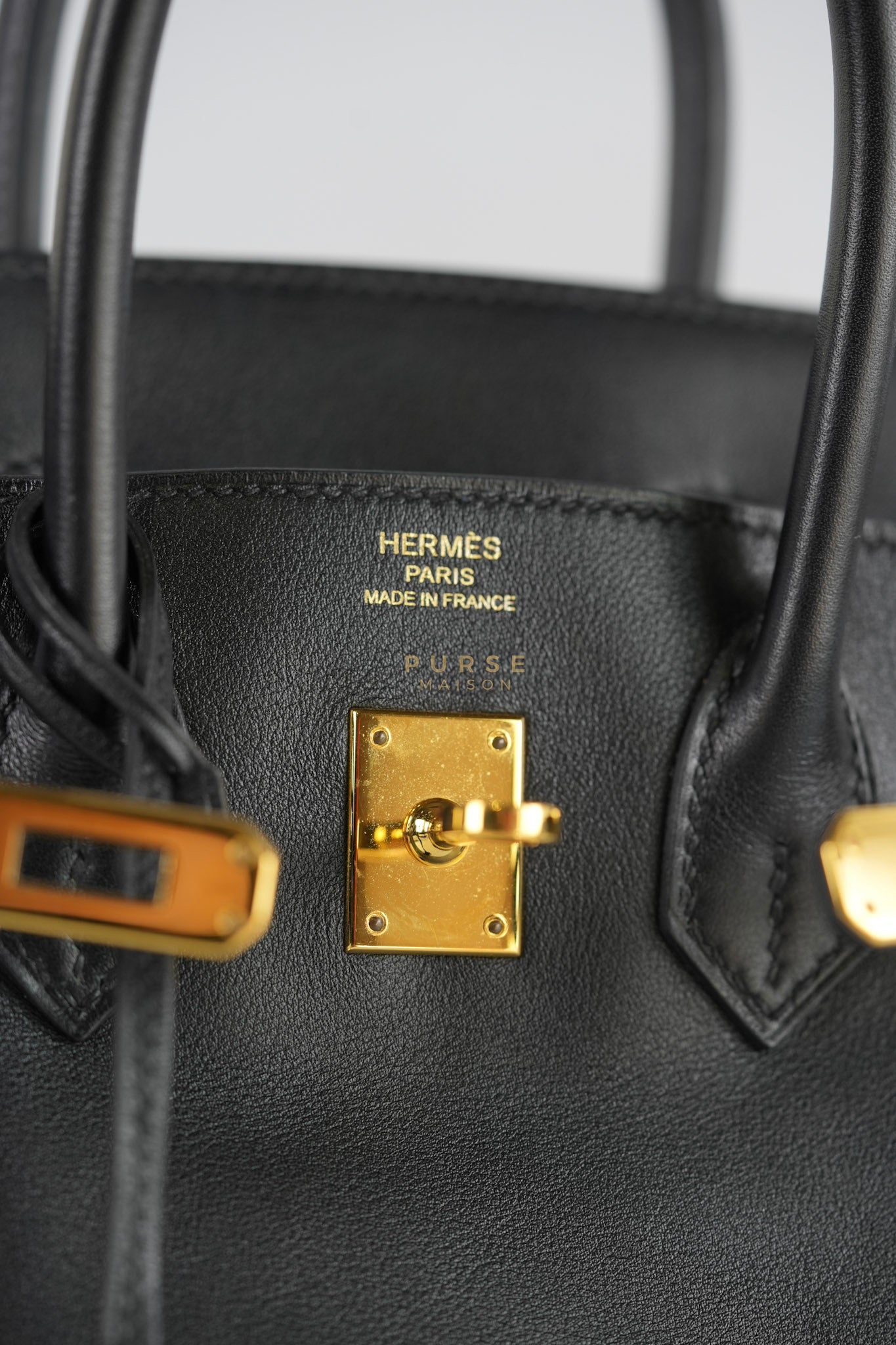 Birkin 25 Retourne in Black Swift Leather and Gold Hardware Stamp A (2017) | Purse Maison Luxury Bags Shop