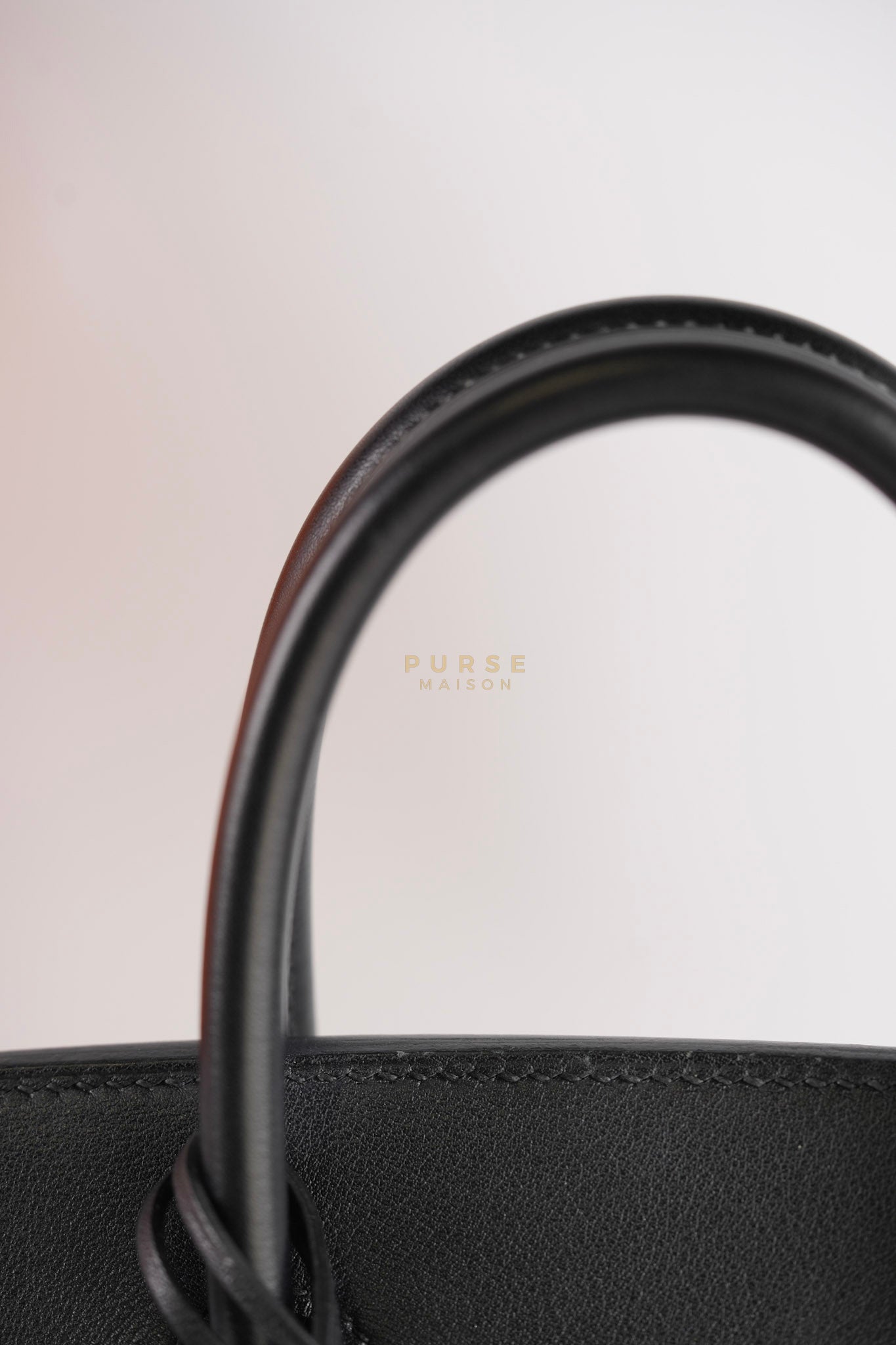 Birkin 25 Retourne in Black Swift Leather and Gold Hardware Stamp A (2017) | Purse Maison Luxury Bags Shop