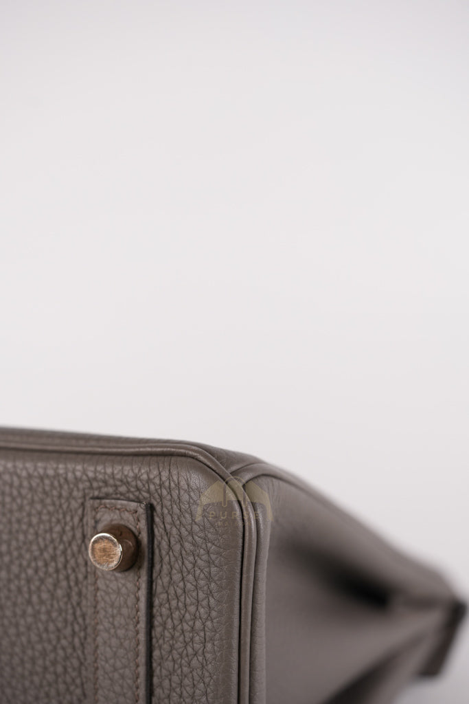 Birkin 25 Retourne in Etain Togo Leather and Gold Hardware Stamp D (2019) | Purse Maison Luxury Bags Shop