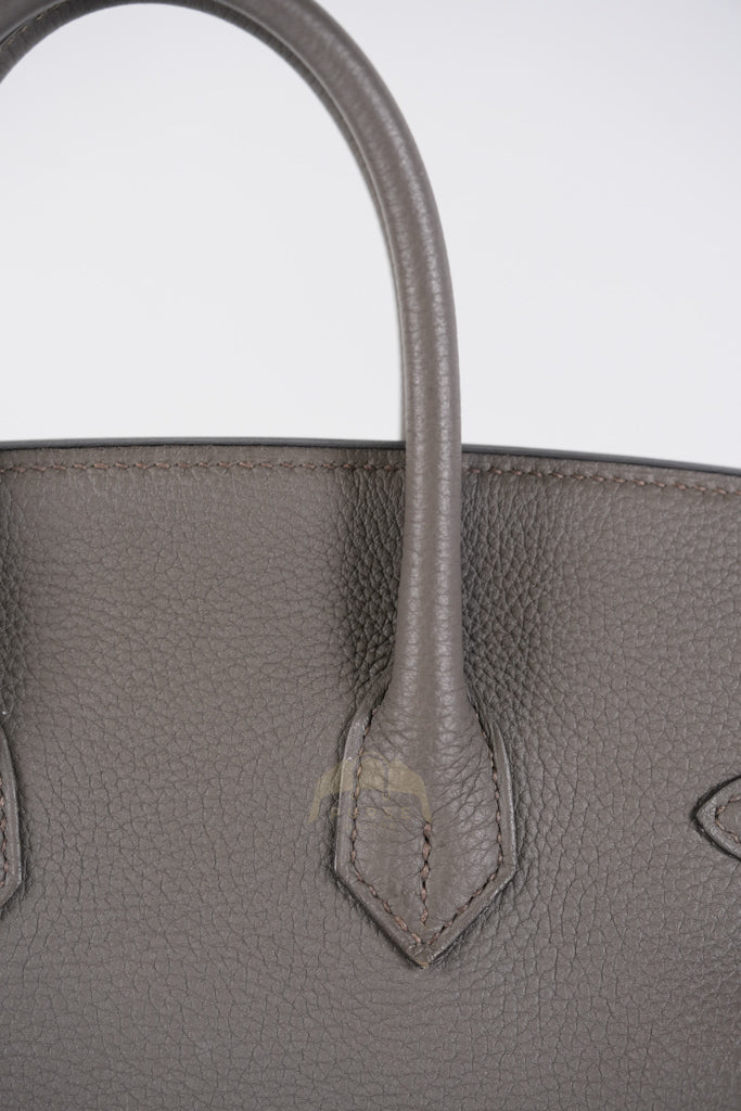 Birkin 25 Retourne in Etain Togo Leather and Gold Hardware Stamp D (2019) | Purse Maison Luxury Bags Shop