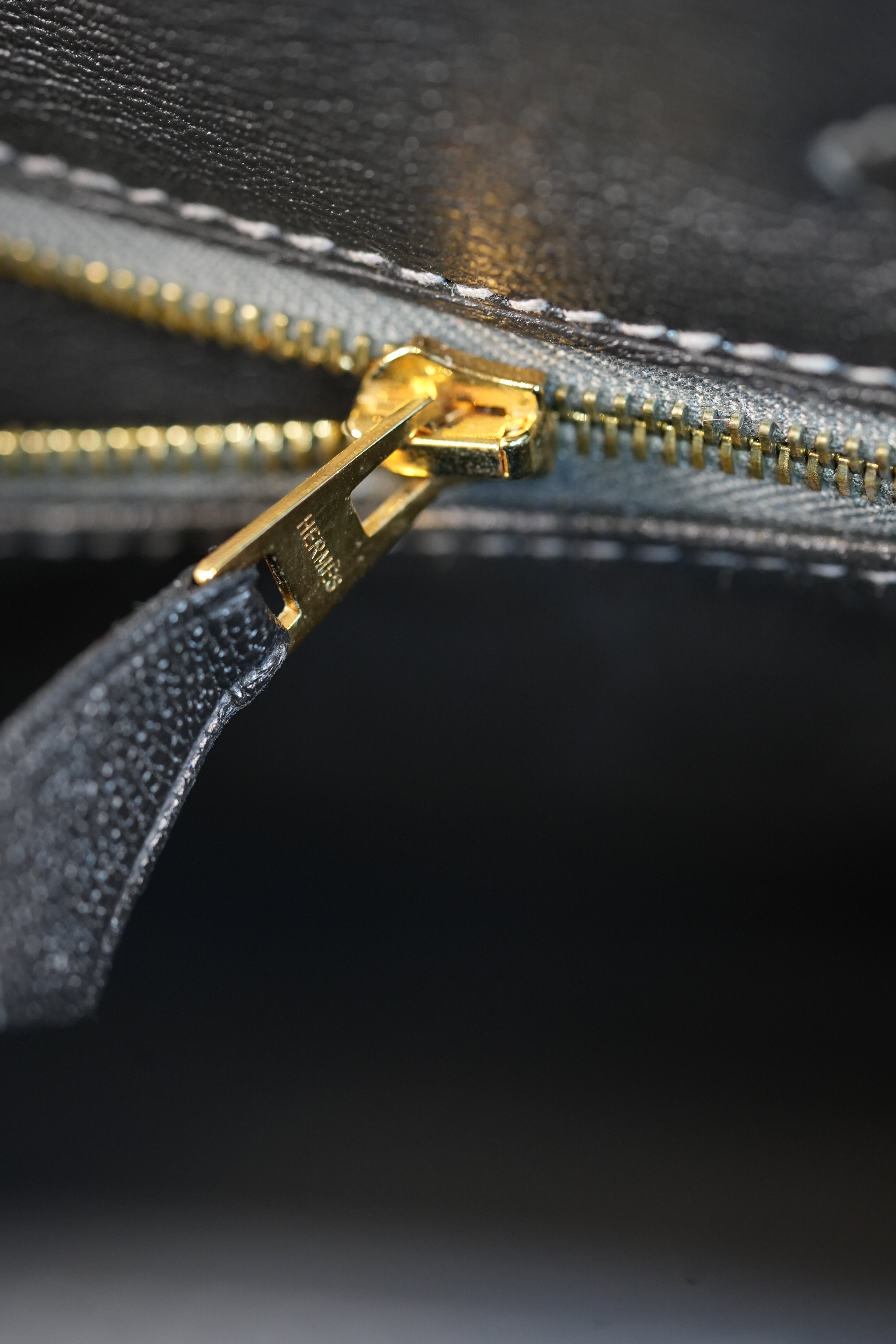 Birkin 30 Graphite Matte Alligator in Gold Hardware Stamp X | Purse Maison Luxury Bags Shop