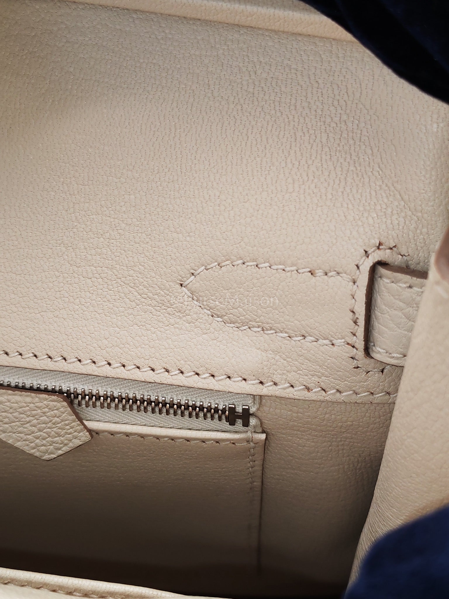 Birkin 30 in Craie Togo Leather Palladium Hardware Stamp C(2018) w/ Free Twilly | Purse Maison Luxury Bags Shop