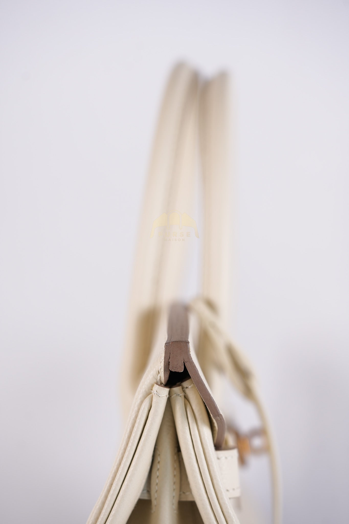 Birkin 30 Retourne in Craie Epsom Leather and Gold Hardware Stamp D (2019) | Purse Maison Luxury Bags Shop