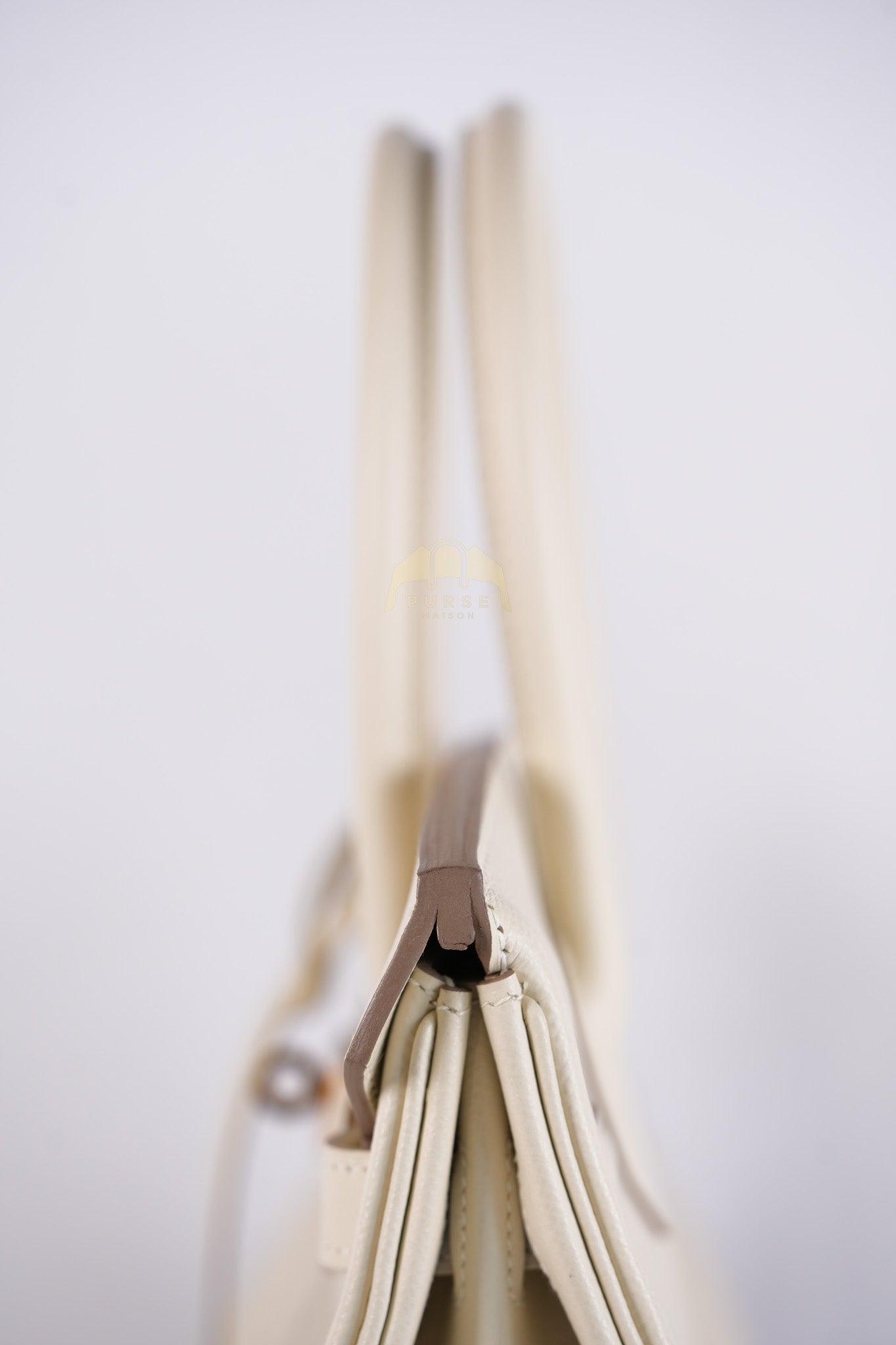 Birkin 30 Retourne in Craie Epsom Leather and Gold Hardware Stamp D (2019) | Purse Maison Luxury Bags Shop