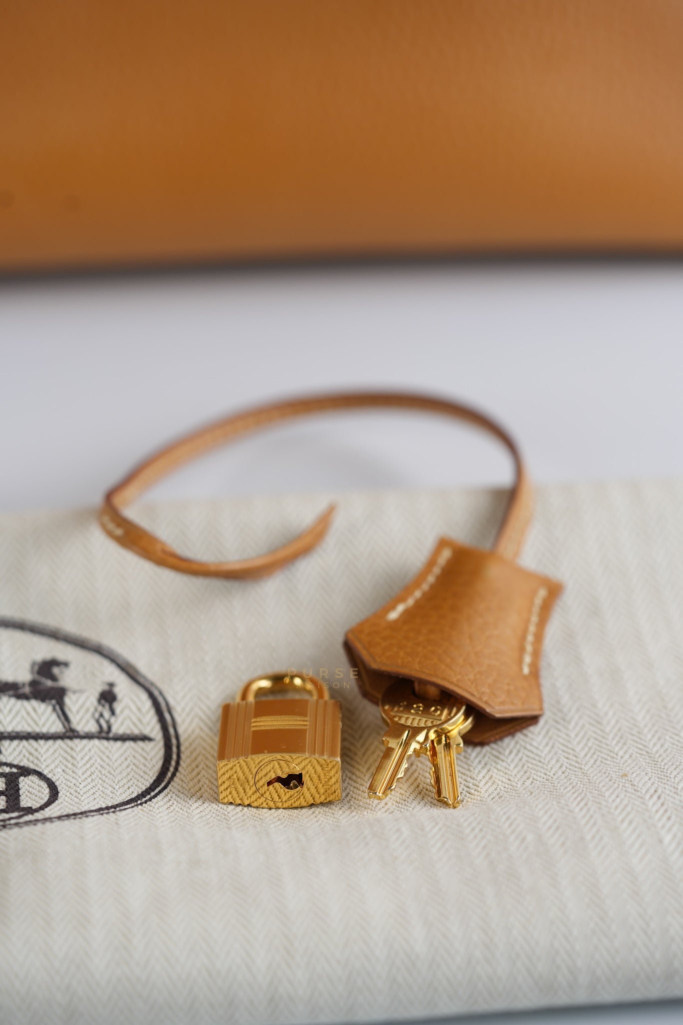 Birkin 35 Natural Sable Ardennes Epsom Leather On Gold Hardware Stamp Square A (1997) | Purse Maison Luxury Bags Shop