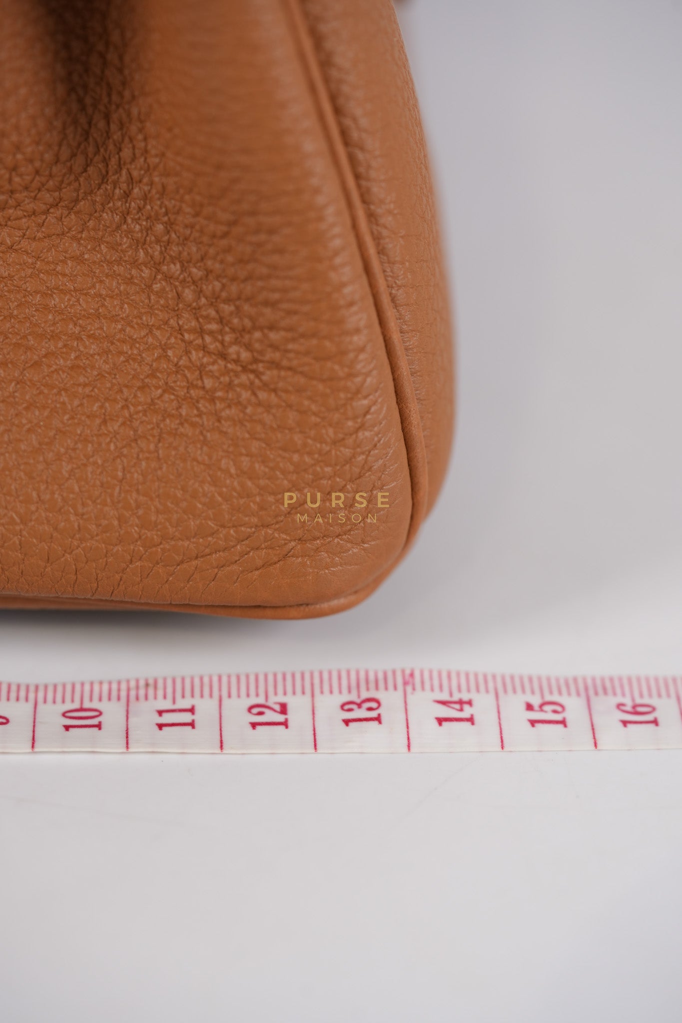 Birkin 25 in Gold Togo Leather & Gold Hardware Stamp B(2023)