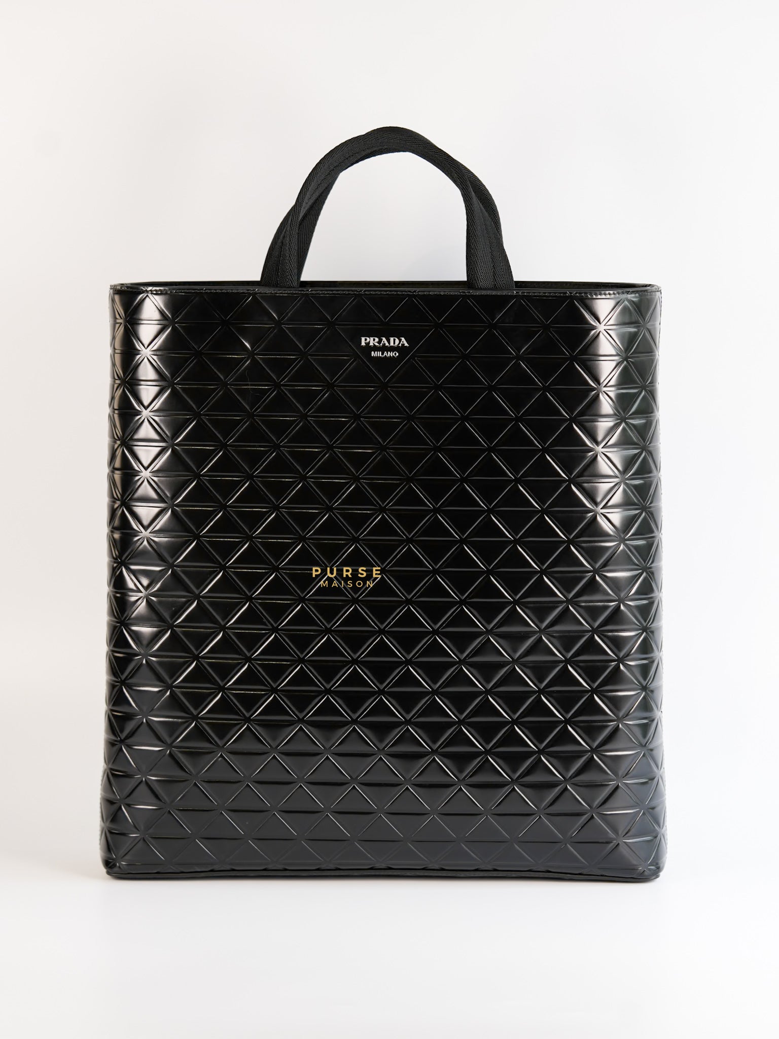 Black Embossed-Printed Shopping Bag with Detachable Water Bottle | Purse Maison Luxury Bags Shop