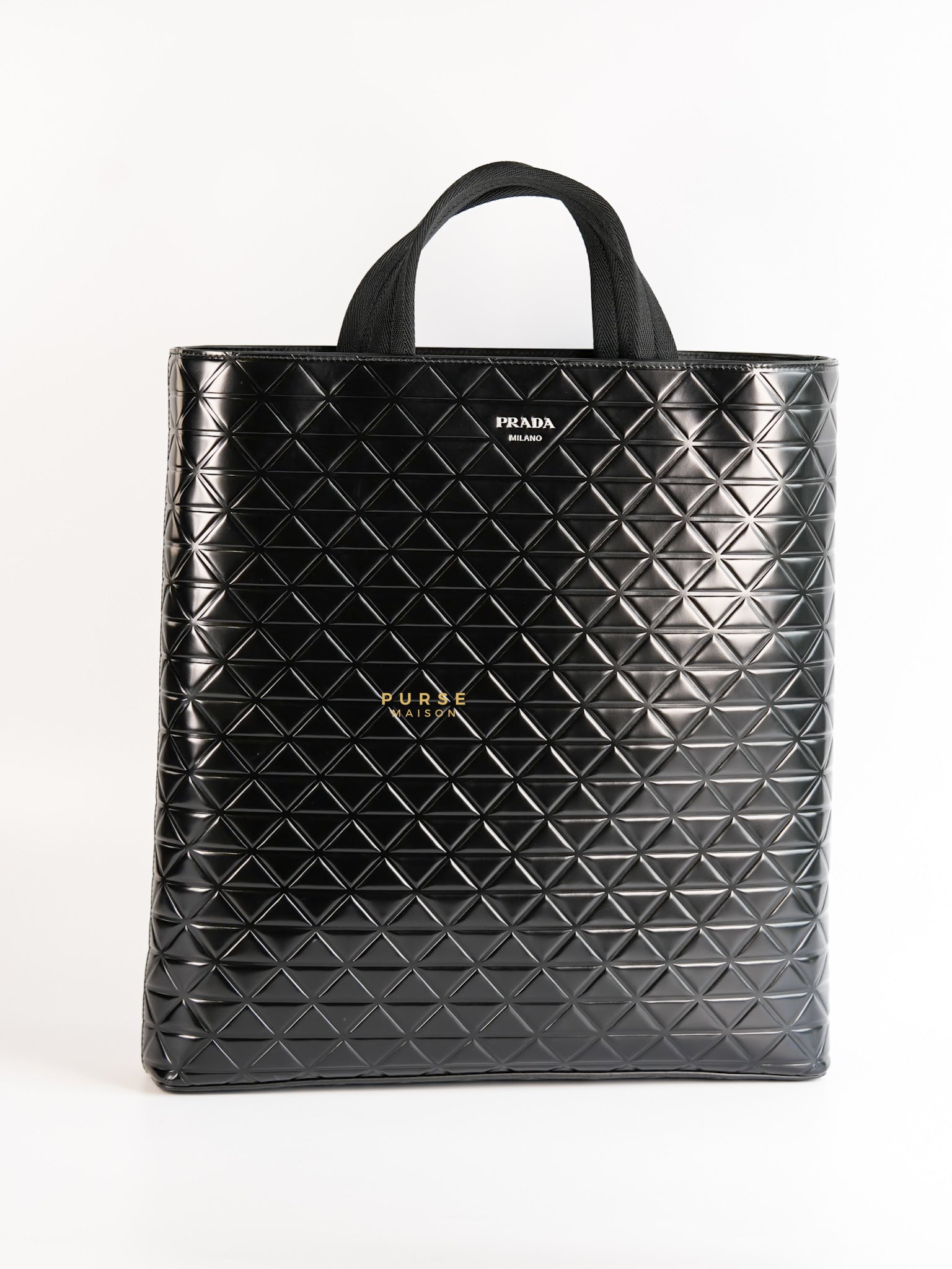 Black Embossed-Printed Shopping Bag with Detachable Water Bottle | Purse Maison Luxury Bags Shop