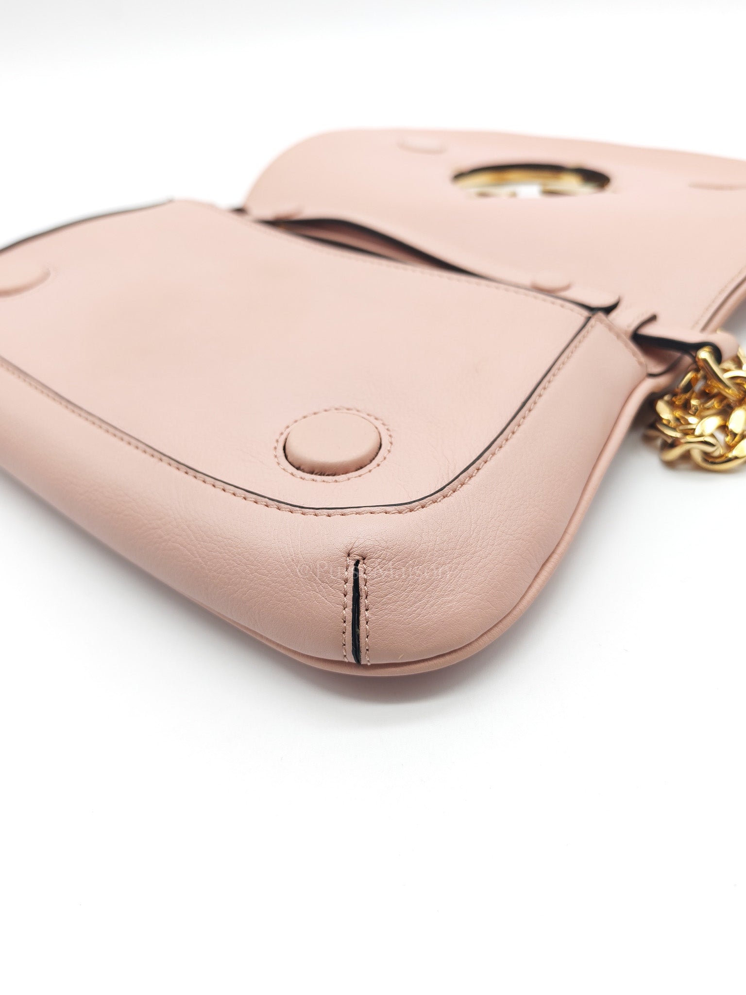 Blondie Shoulder Bag in Powder Pink Interlocking G Emblem Calfskin Leather | Purse Maison Luxury Bags Shop