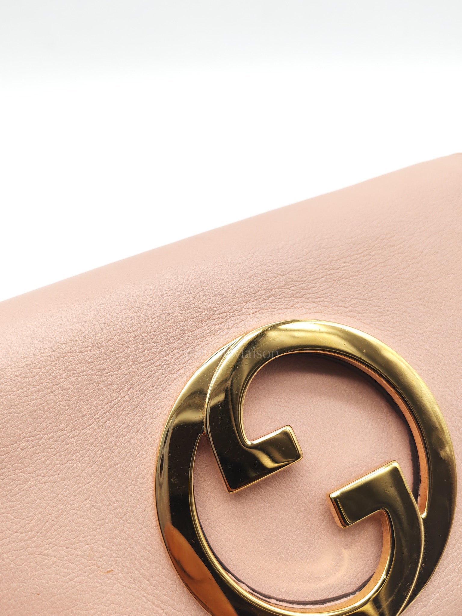 Blondie Shoulder Bag in Powder Pink Interlocking G Emblem Calfskin Leather | Purse Maison Luxury Bags Shop