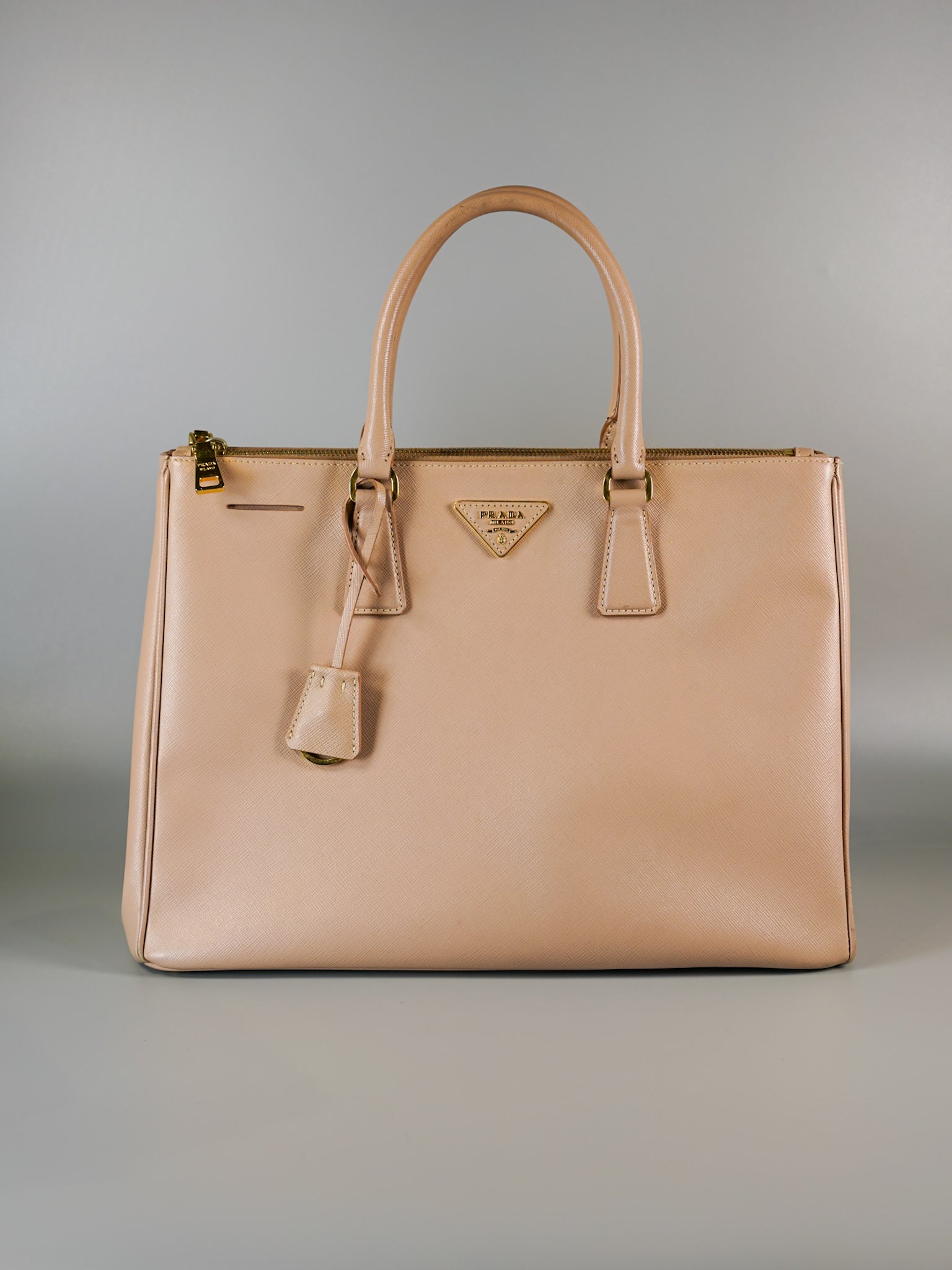 BN1786 Galleria Double Zip Large in Cammeo Saffiano Lux | Purse Maison Luxury Bags Shop