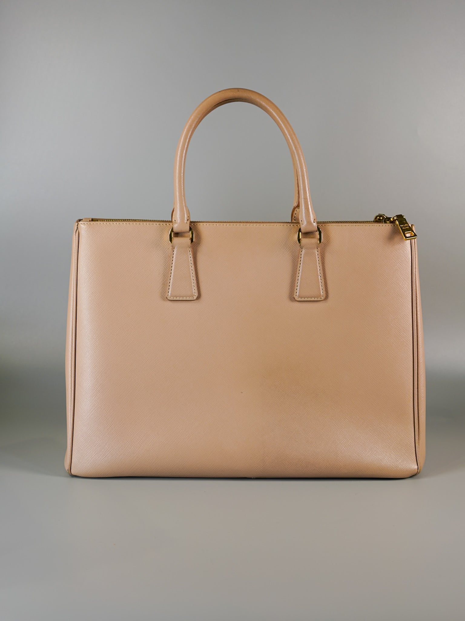 BN1786 Galleria Double Zip Large in Cammeo Saffiano Lux | Purse Maison Luxury Bags Shop