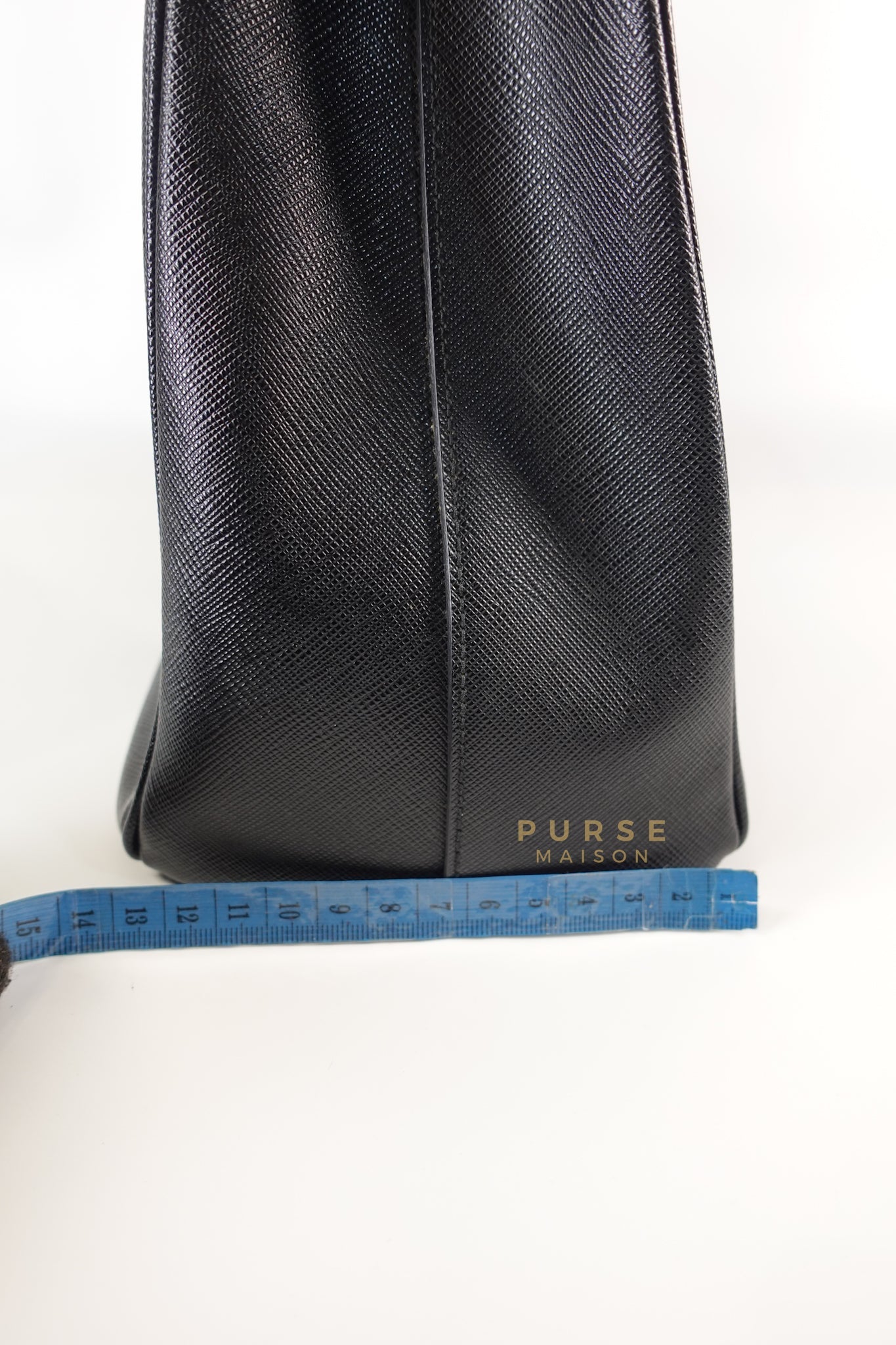 BN1874 Galleria Single Zip Large in Black Soft Calf Bag | Purse Maison Luxury Bags Shop