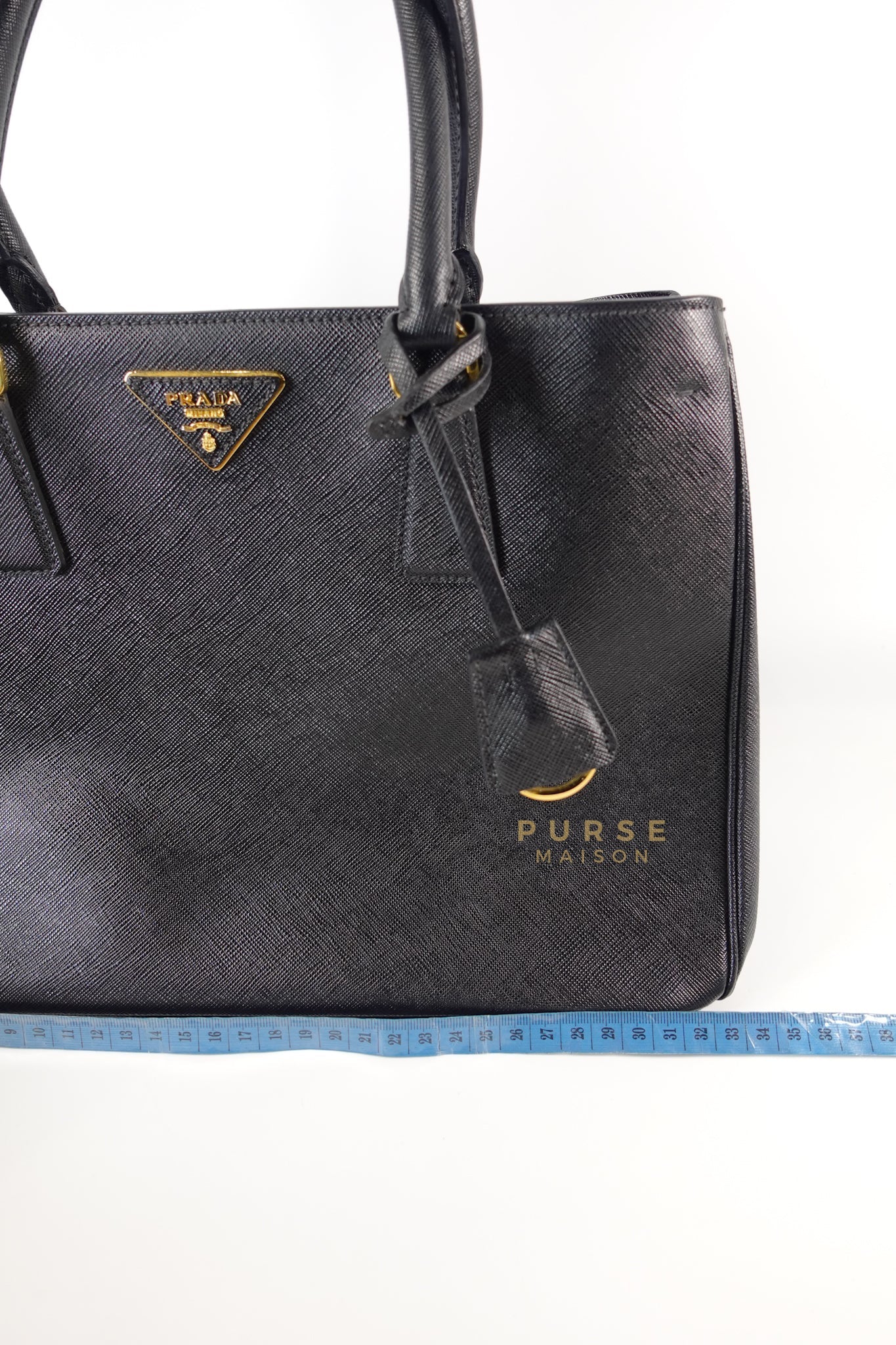 BN1874 Galleria Single Zip Large in Black Soft Calf Bag | Purse Maison Luxury Bags Shop