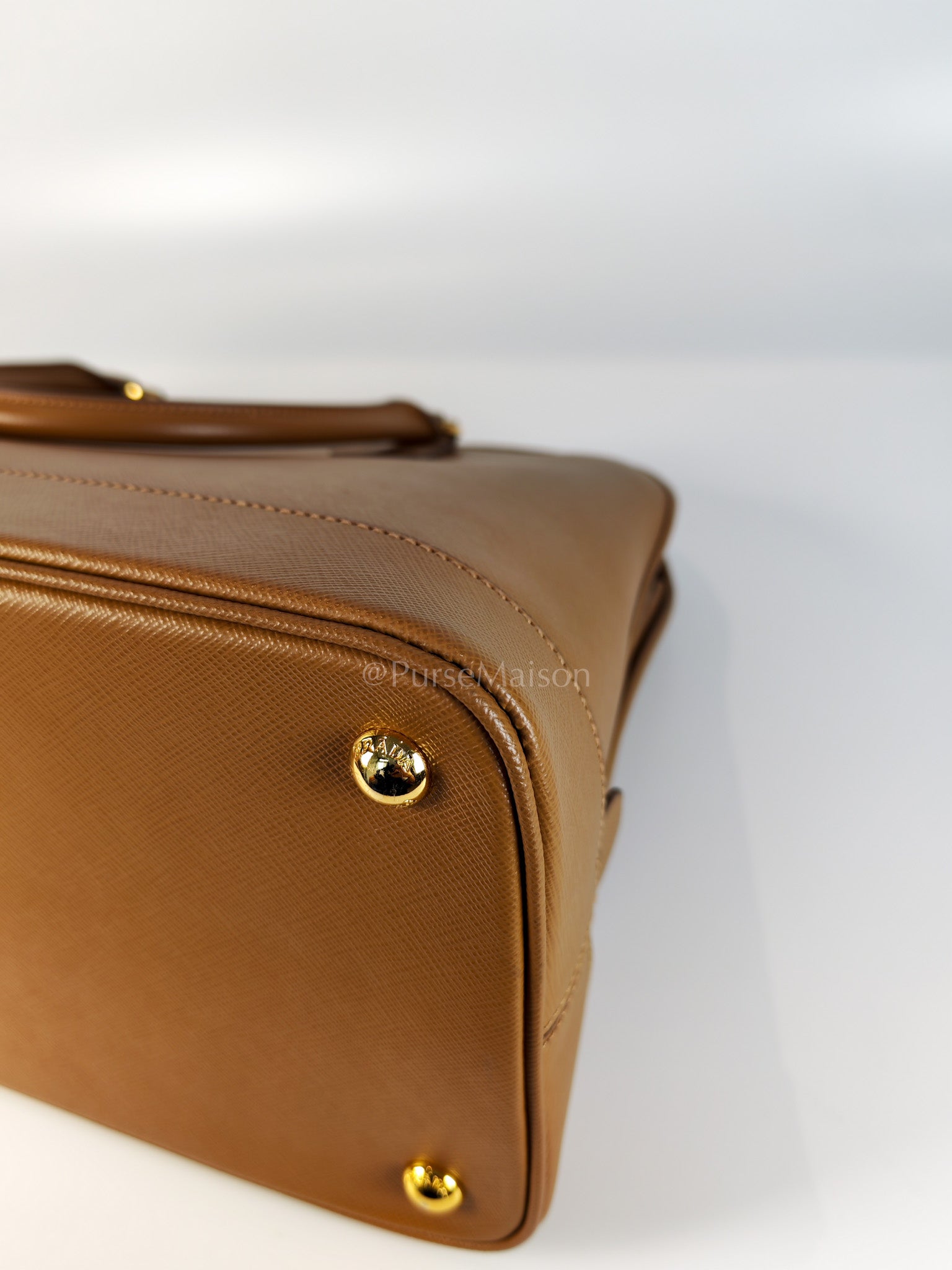 BN2538 Promenade 2Way Bag in Caramel Saffiano Lux Leather Gold Hardware | Purse Maison Luxury Bags Shop