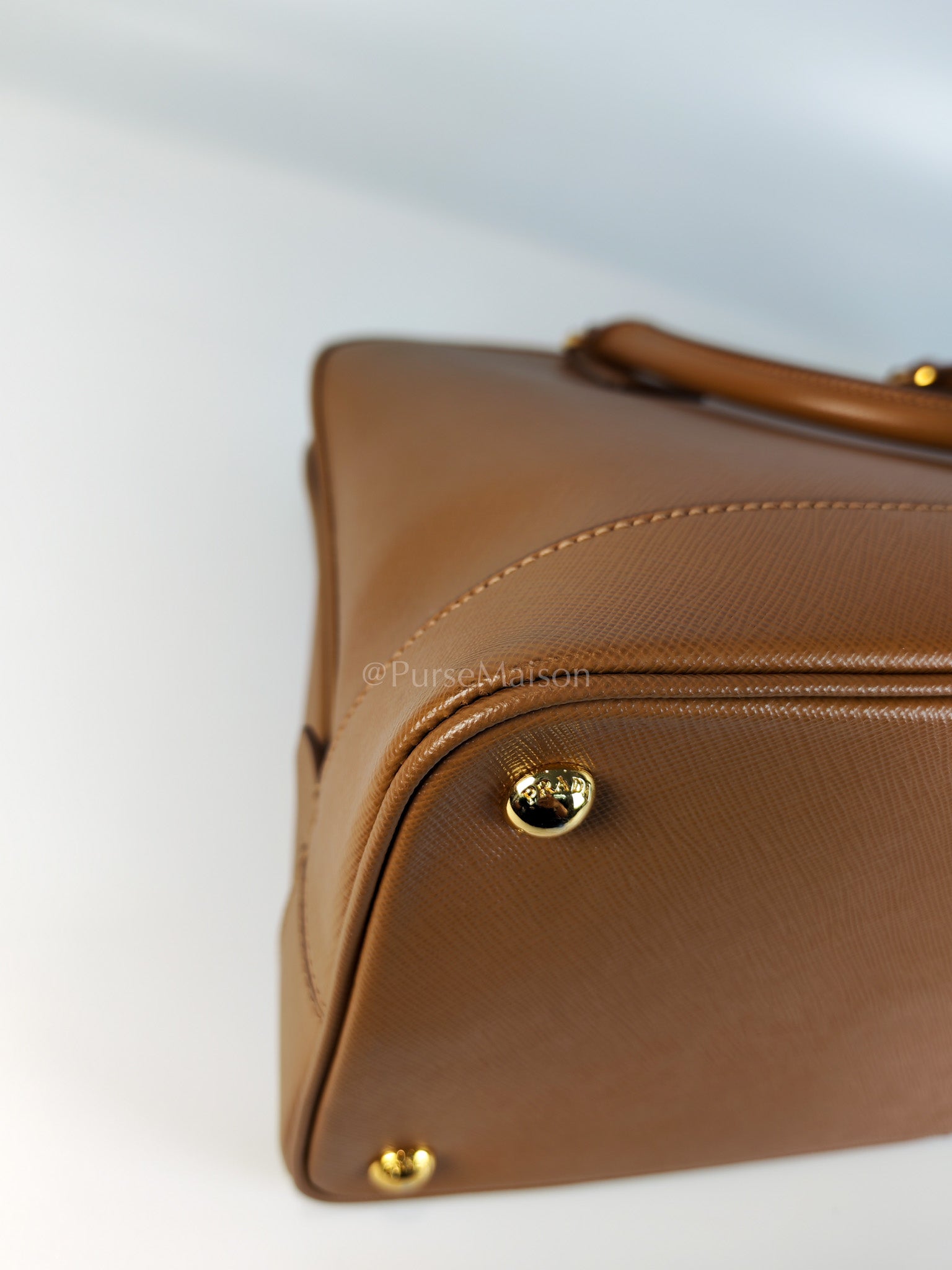 BN2538 Promenade 2Way Bag in Caramel Saffiano Lux Leather Gold Hardware | Purse Maison Luxury Bags Shop