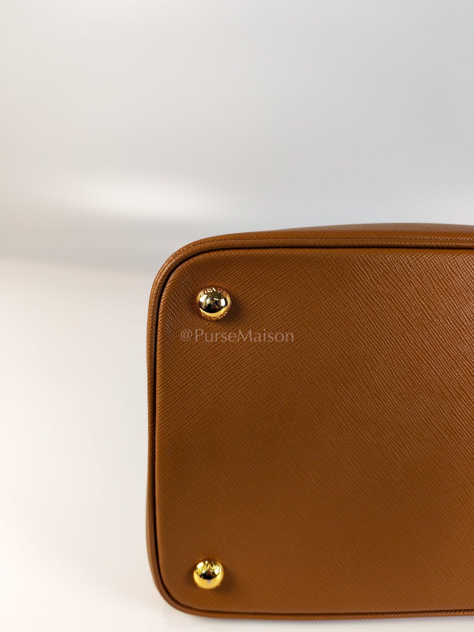 BN2538 Promenade 2Way Bag in Caramel Saffiano Lux Leather Gold Hardware | Purse Maison Luxury Bags Shop