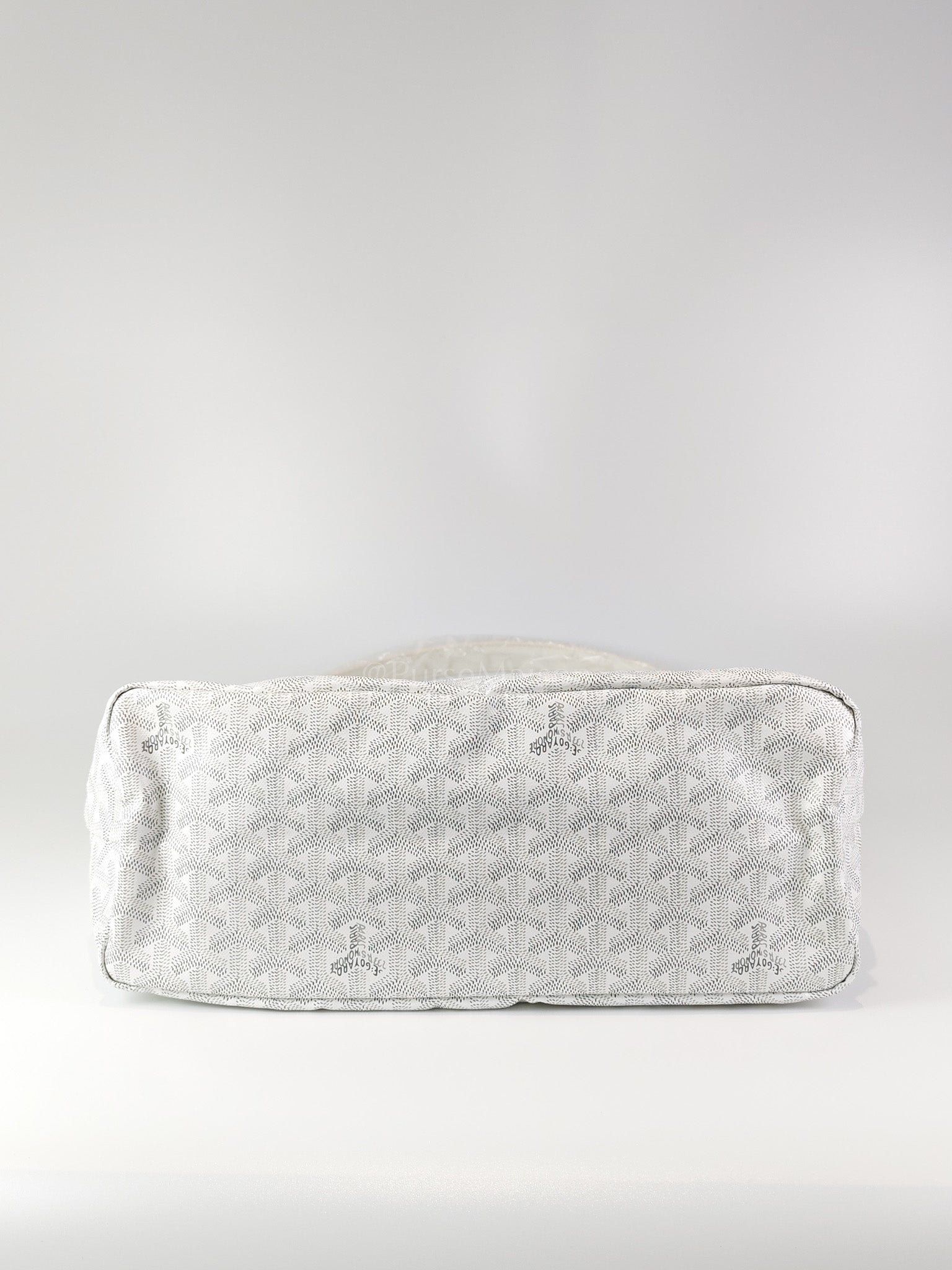 Boheme Hobo Bag PM in White Goyardine Canvas | Purse Maison Luxury Bags Shop