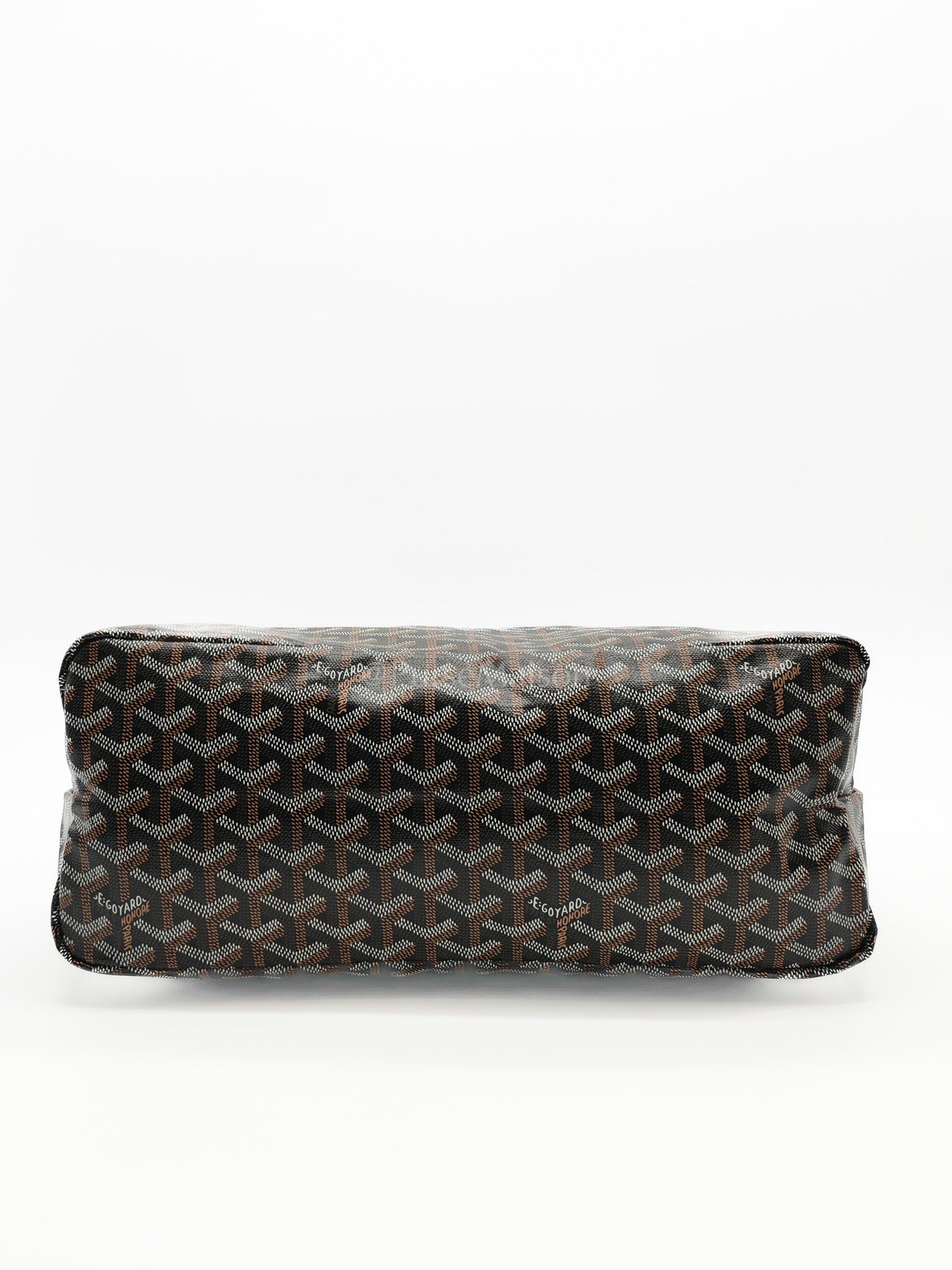 Boheme PM in Black Coeur Goyardine Canvas Hobo Bag | Purse Maison Luxury Bags Shop