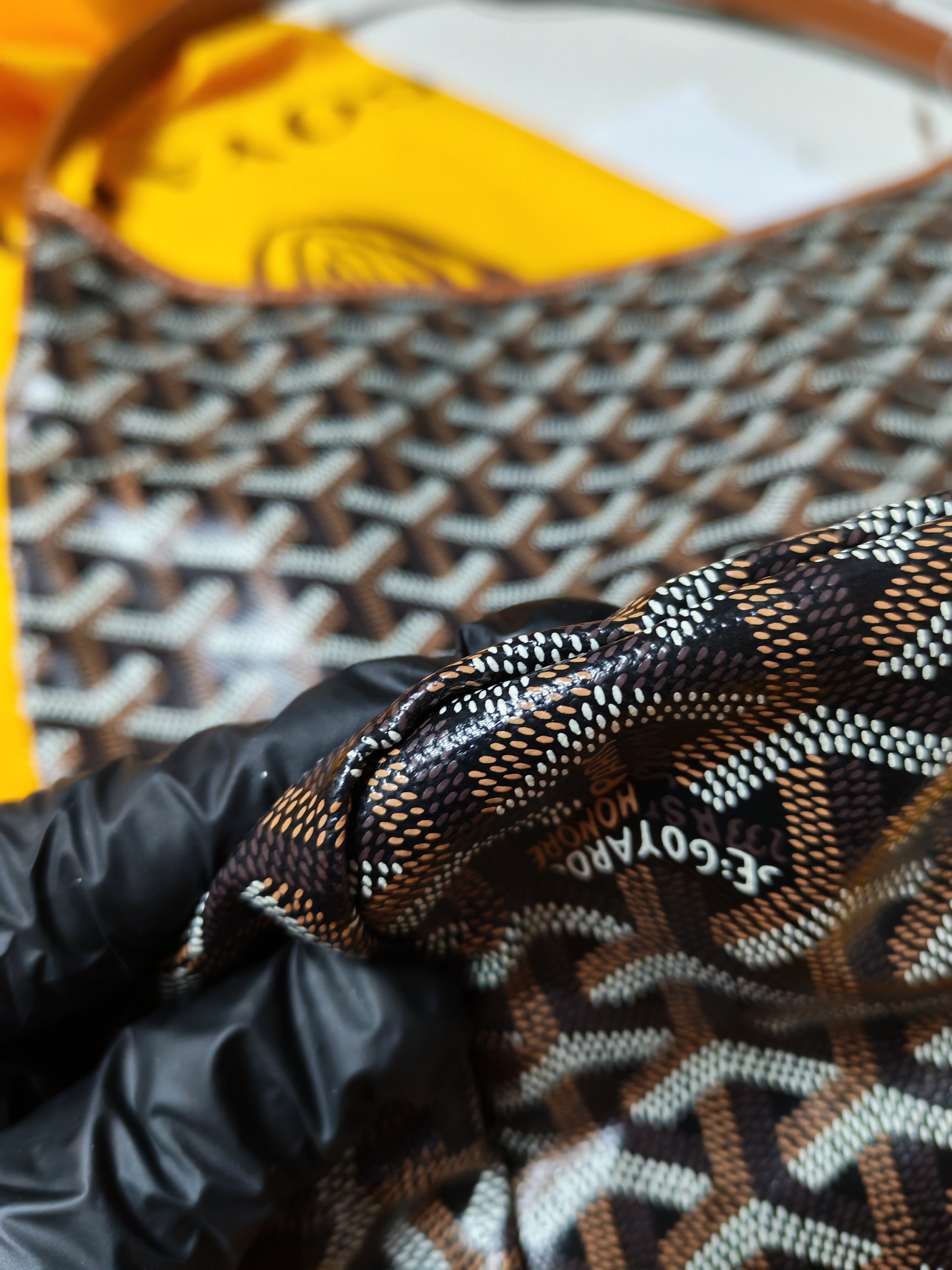 Boheme PM Tan in Goyardine Canvas | Purse Maison Luxury Bags Shop