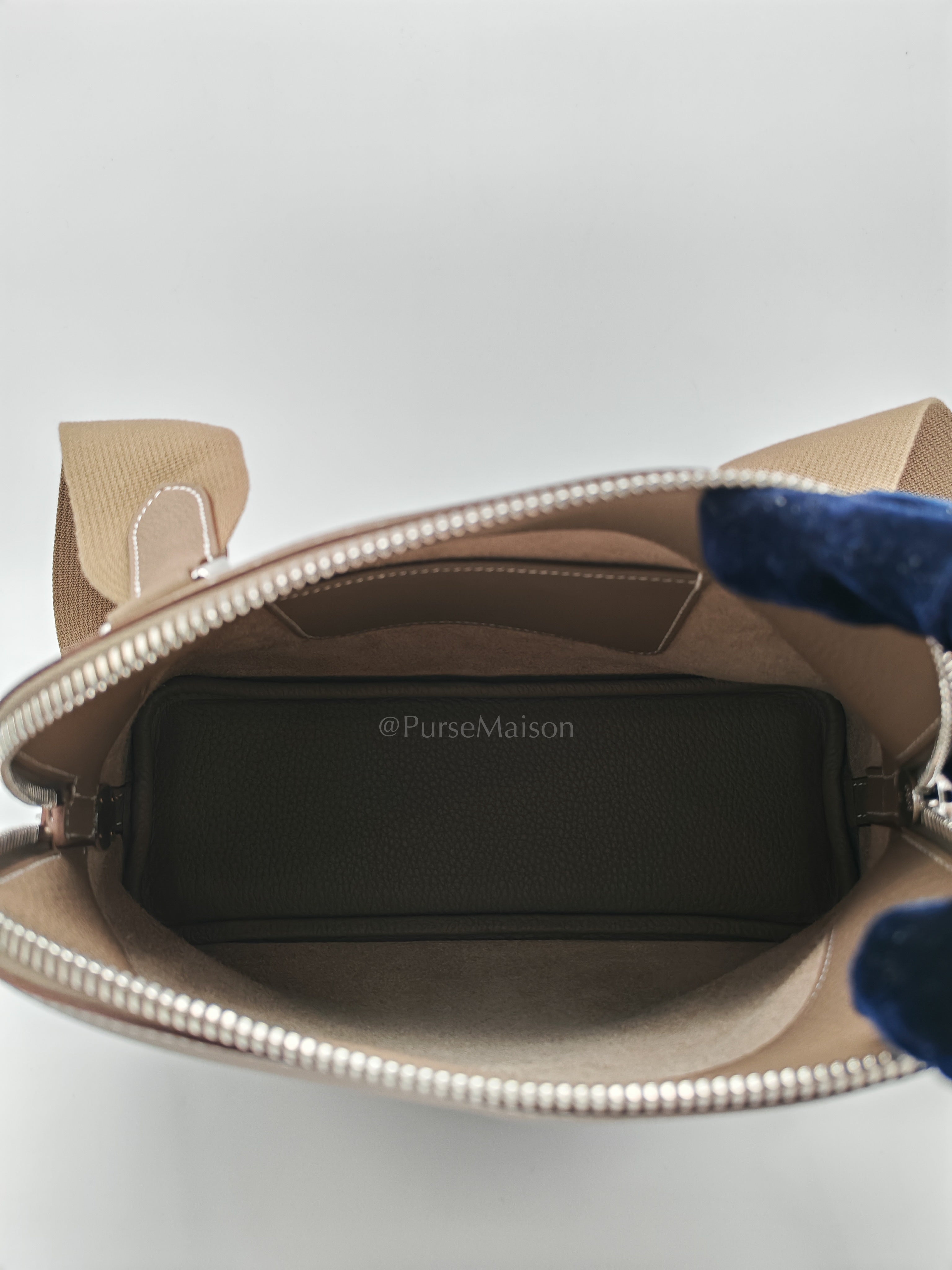 Bolide Messenger in Etoupe Evercolor Leather and Palladium Hardwarde Stamp K (2025) | Purse Maison Luxury Bags Shop