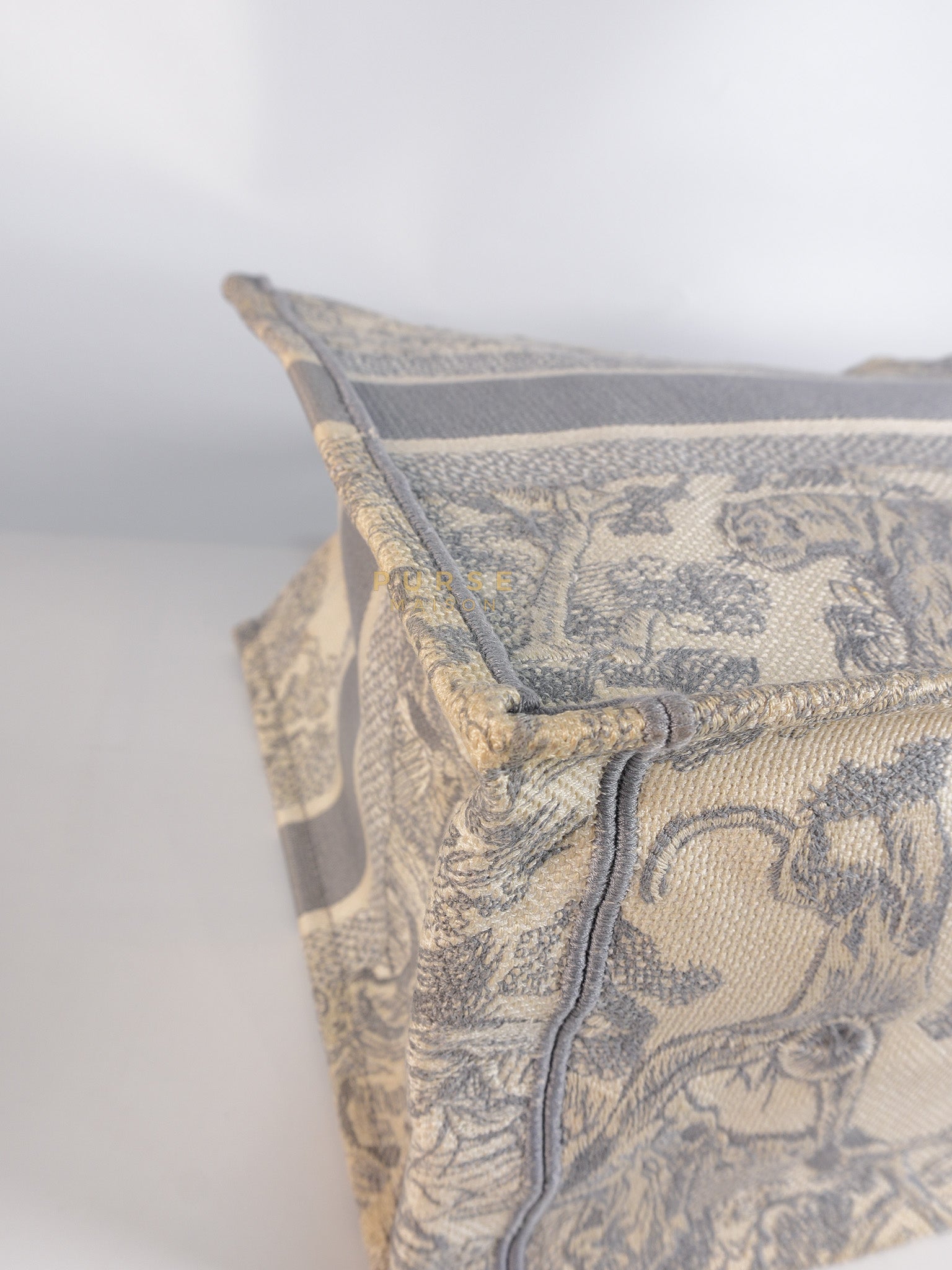 Book Tote Bag Medium in White & Gray | Purse Maison Luxury Bags Shop