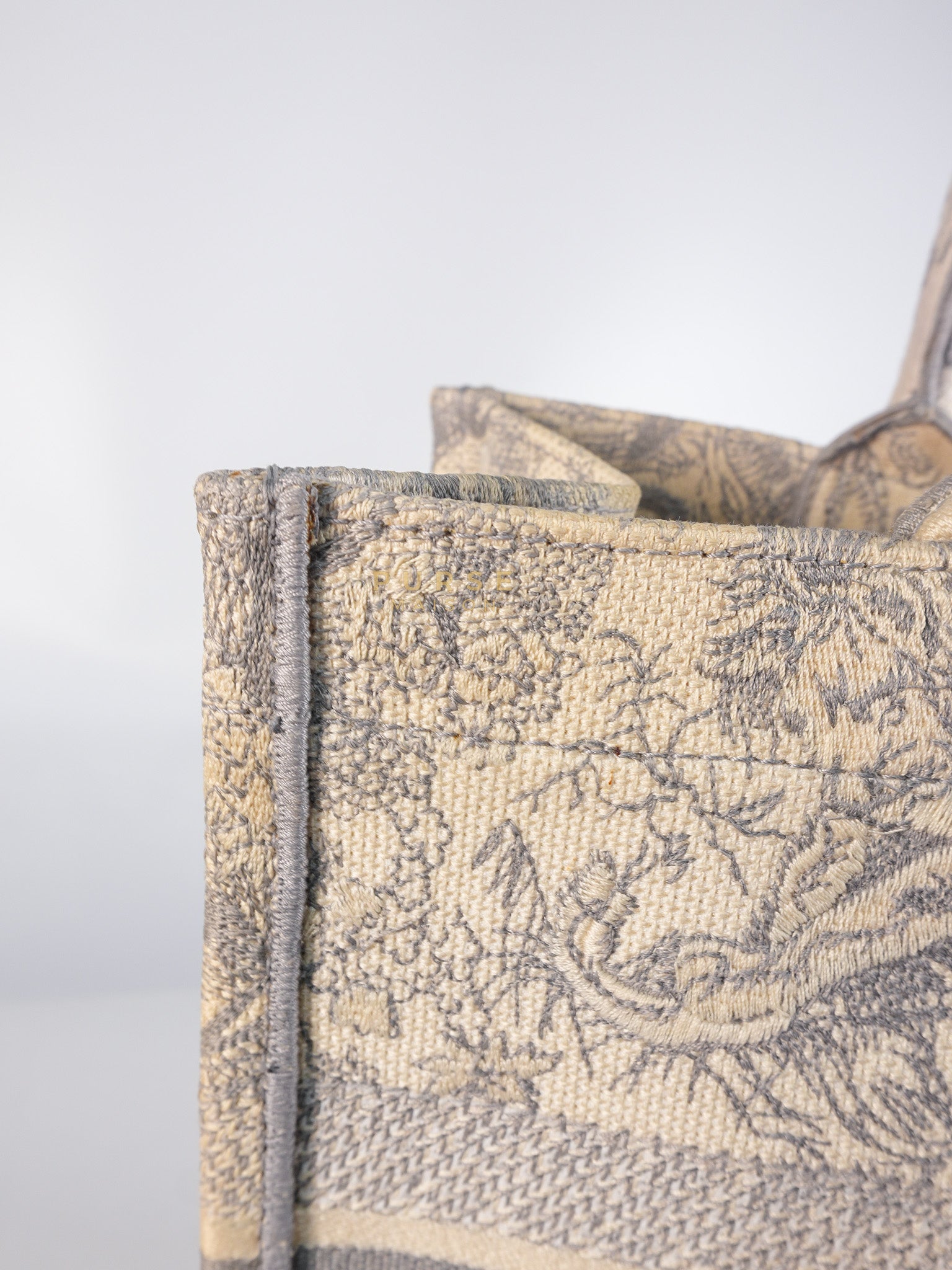 Book Tote Bag Medium in White & Gray | Purse Maison Luxury Bags Shop