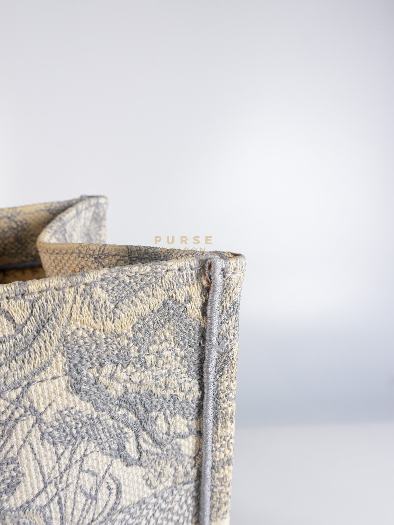 Book Tote Bag Medium in White & Gray | Purse Maison Luxury Bags Shop