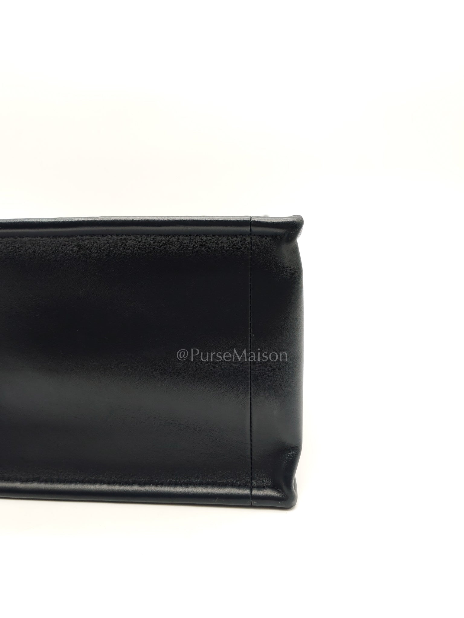Booktote in Medium Embroidery and Calfskin Leather Shoulder Bag | Purse Maison Luxury Bags Shop