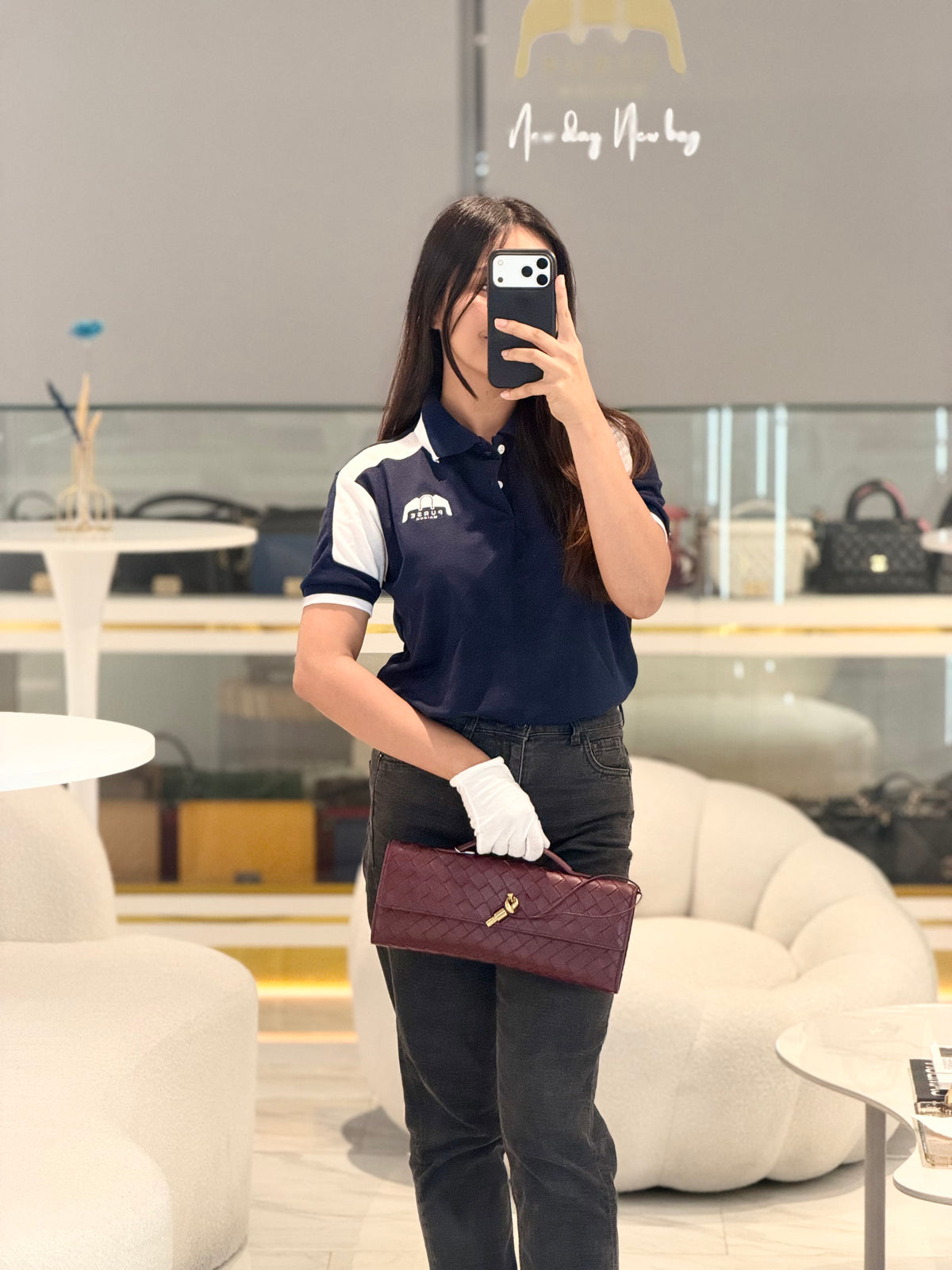 Bottega Veneta Andiamo Clutch in Barolo Woven Intrecciato Lambskin Leather and Gold Hardware | Purse Maison Luxury Bags Shop