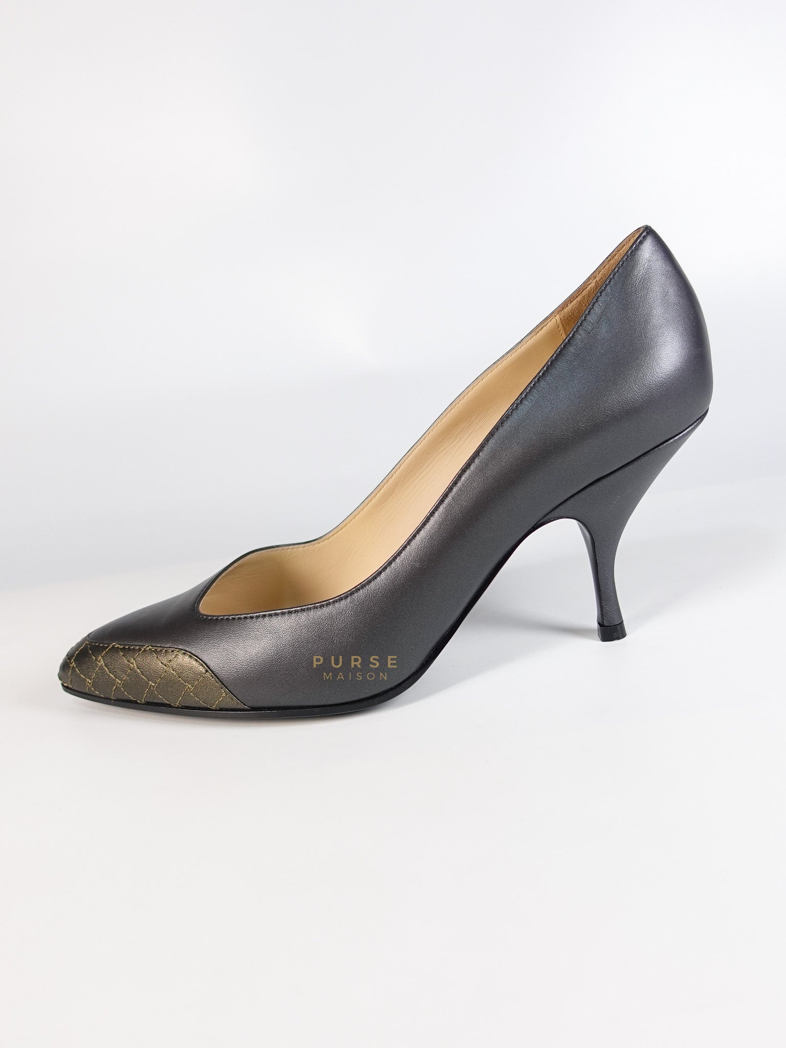 Assymetric Heels Shoes in Gray Size 39 EU (24.5cm) | Purse Maison Luxury Bags Shop