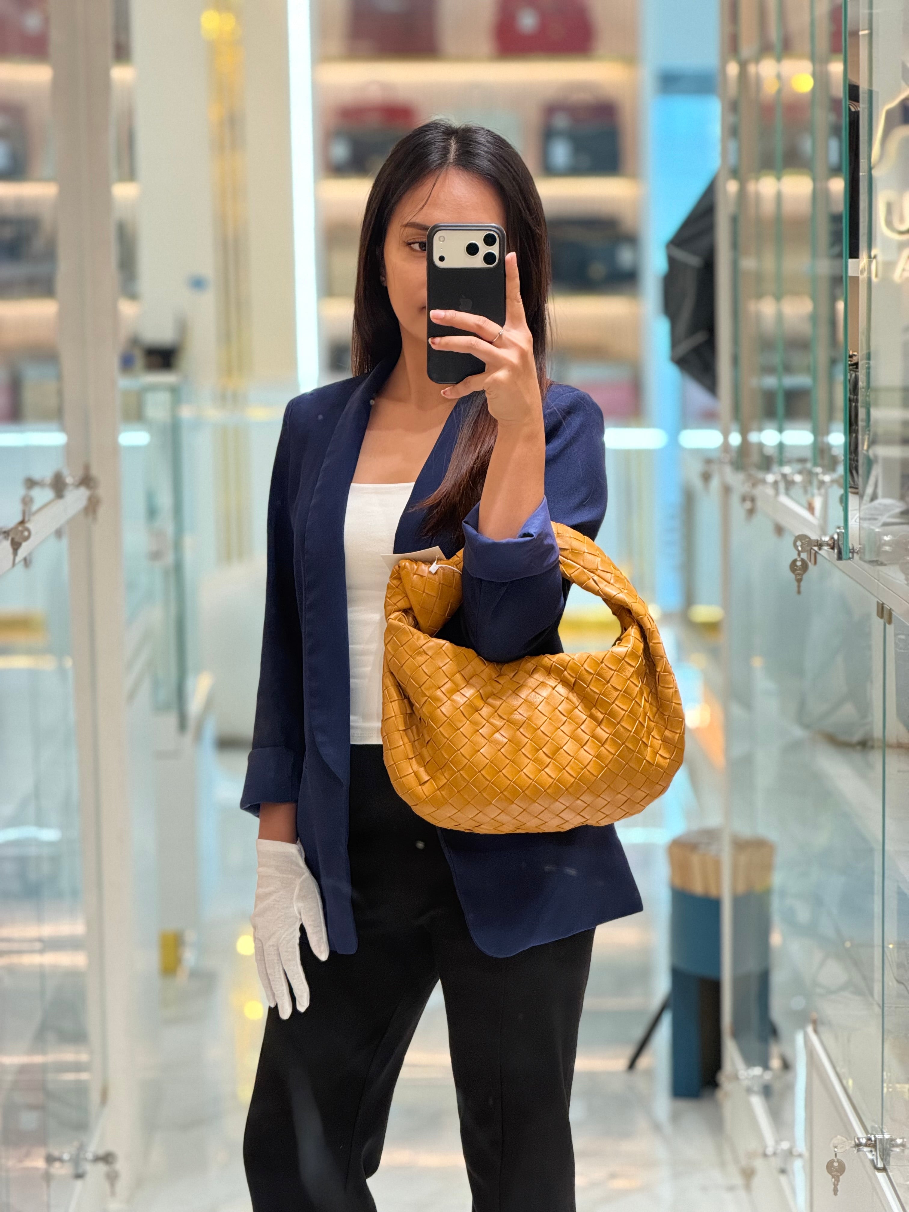 Bottega Veneta Teen Jodie Shoulder Bag in Caramel Intrecciato Woven Le