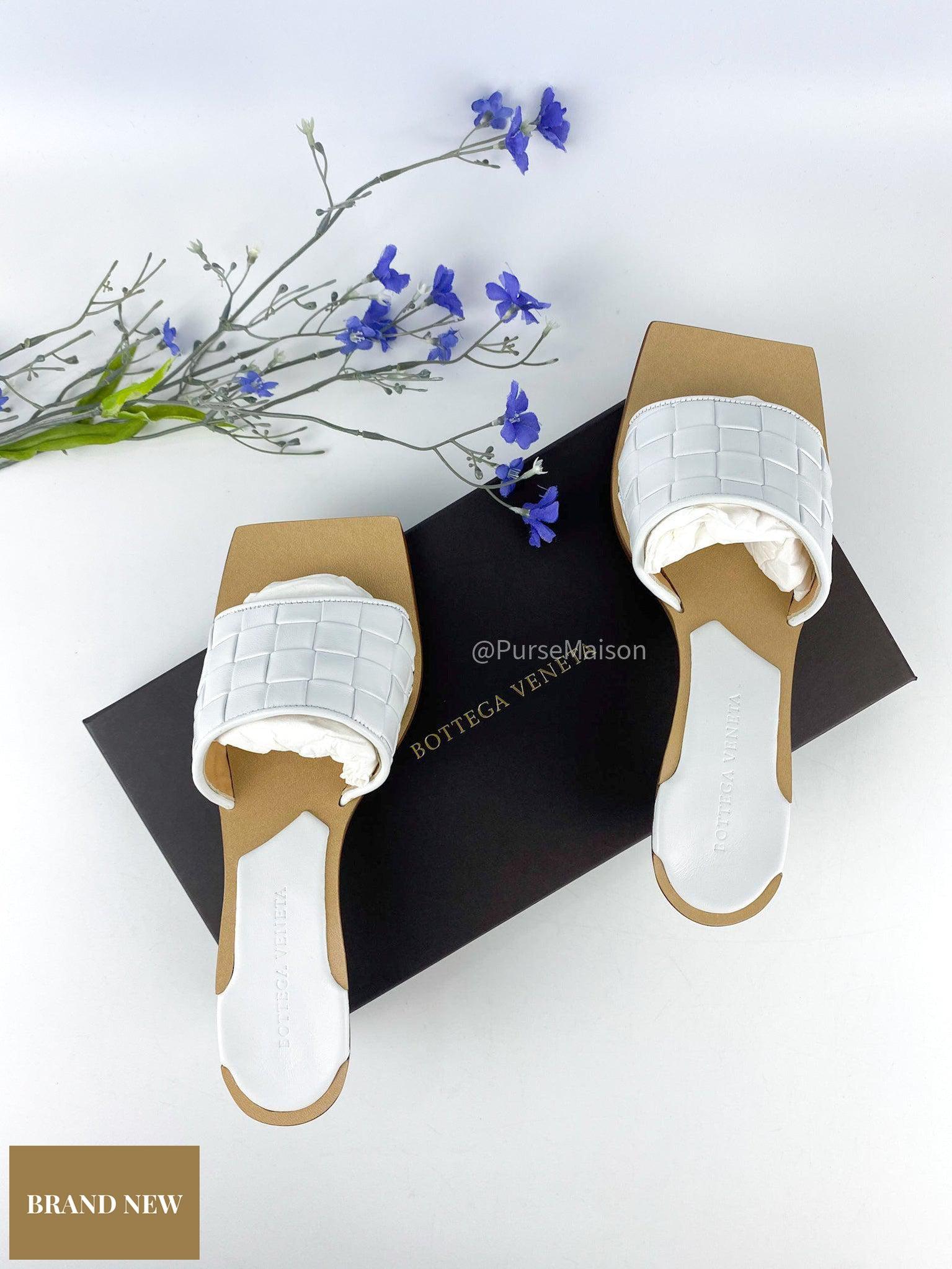 Bottega Veneta White Sandal Pelle S. Cuoio Stuoia Nappa (Size 38 EUR, 25cm)