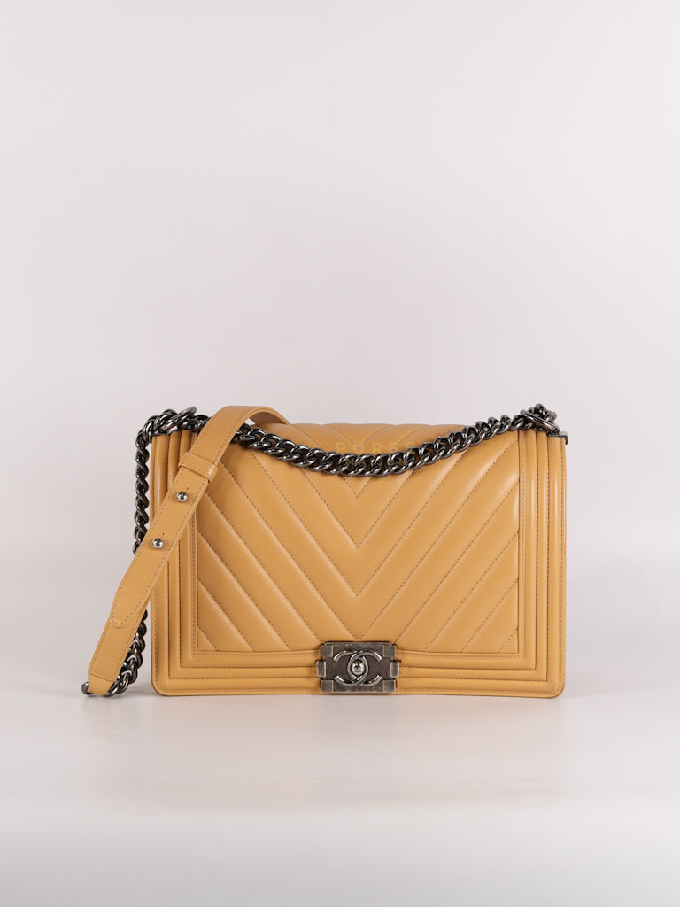 Boy Chevron Beige in Calfskin Leather and Ruthenium Hardware Series 22 | Purse Maison Luxury Bags Shop