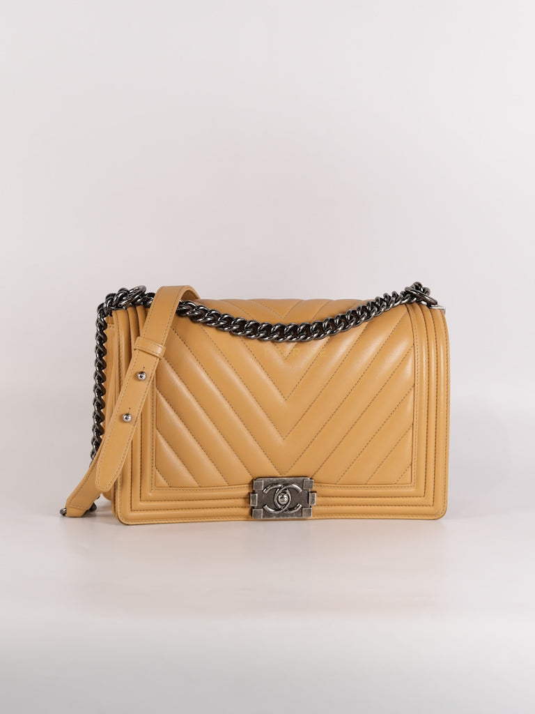 Boy Chevron Beige in Calfskin Leather and Ruthenium Hardware Series 22 | Purse Maison Luxury Bags Shop