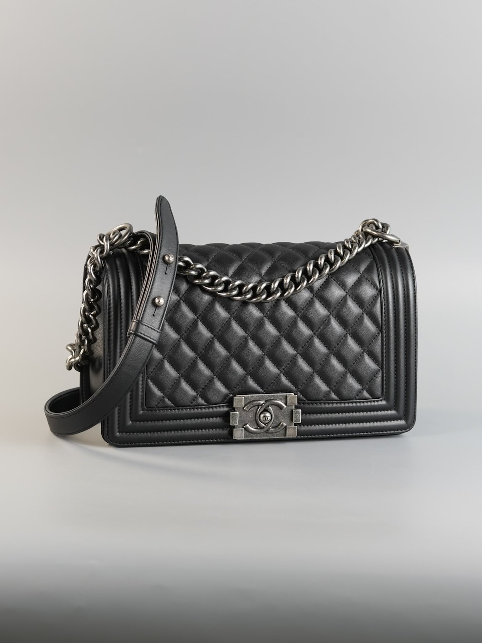 Boy Old Medium Black Quilted Calfskin Leather & Ruthenium Hardware (Microchip) | Purse Maison Luxury Bags Shop