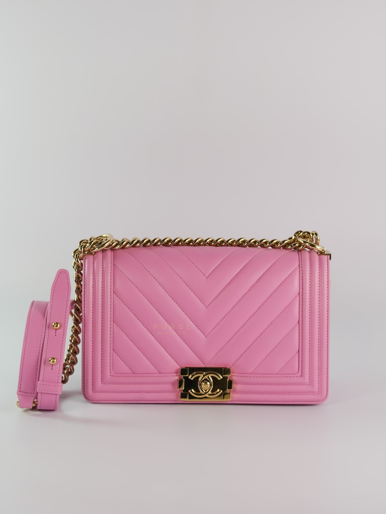 Boy Old Medium Chevron in Lambskin Leather and Light Gold Hardware (Microchip) | Purse Maison Luxury Bags Shop