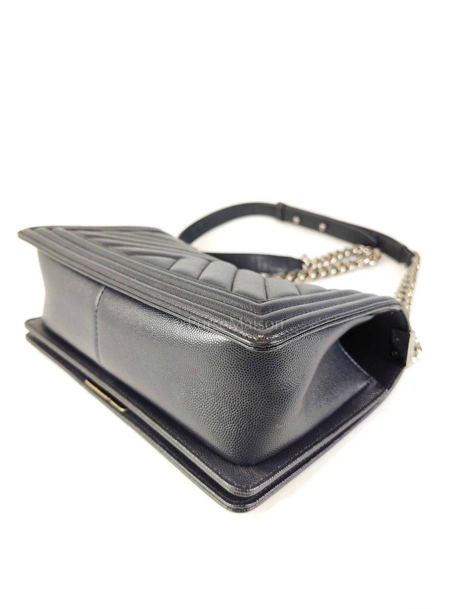 Boy Old Medium Chevron in Navy Blue Caviar Leather and Silver Hardware Series 25 | Purse Maison Luxury Bags Shop