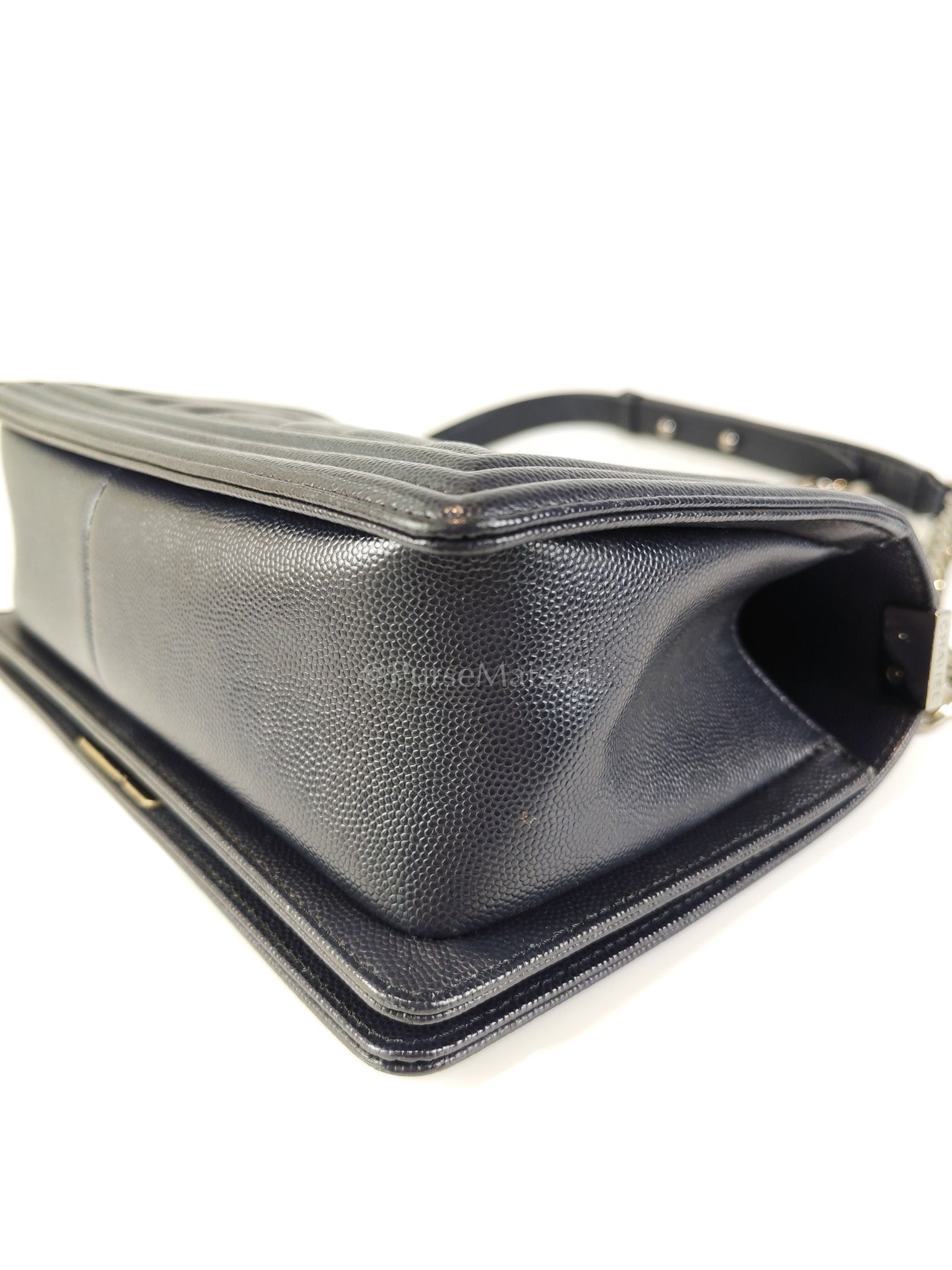 Boy Old Medium Chevron in Navy Blue Caviar Leather and Silver Hardware Series 25 | Purse Maison Luxury Bags Shop