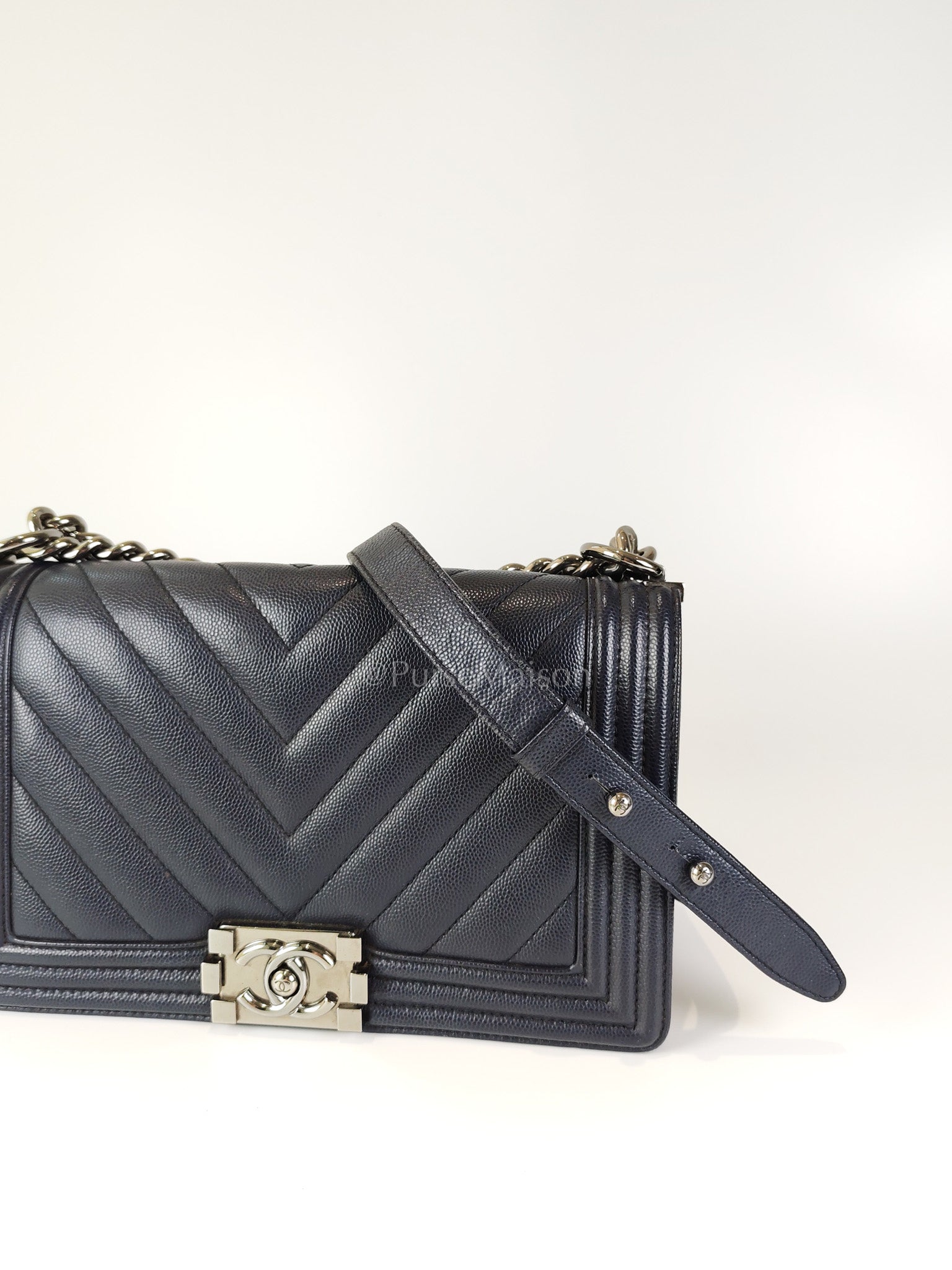 Boy Old Medium Chevron in Navy Blue Caviar Leather and Silver Hardware Series 25 | Purse Maison Luxury Bags Shop