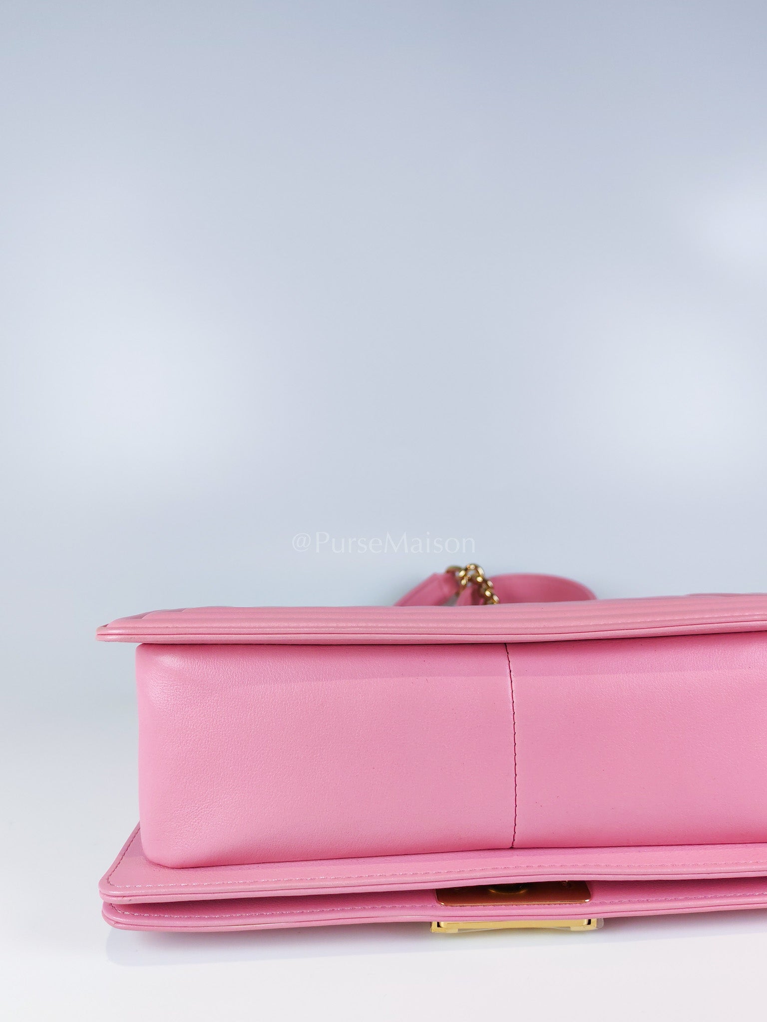 Boy Old Medium Chevron in Pink Calfskin Leather and Champagne Gold Hardware (Microchip) | Purse Maison Luxury Bags Shop