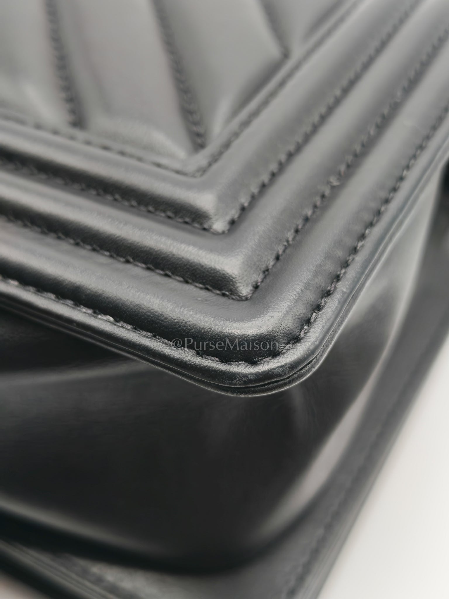 Boy Old Medium in Black Chevron Calfskin Leather and Silver Hardware (Microchip) | Purse Maison Luxury Bags Shop