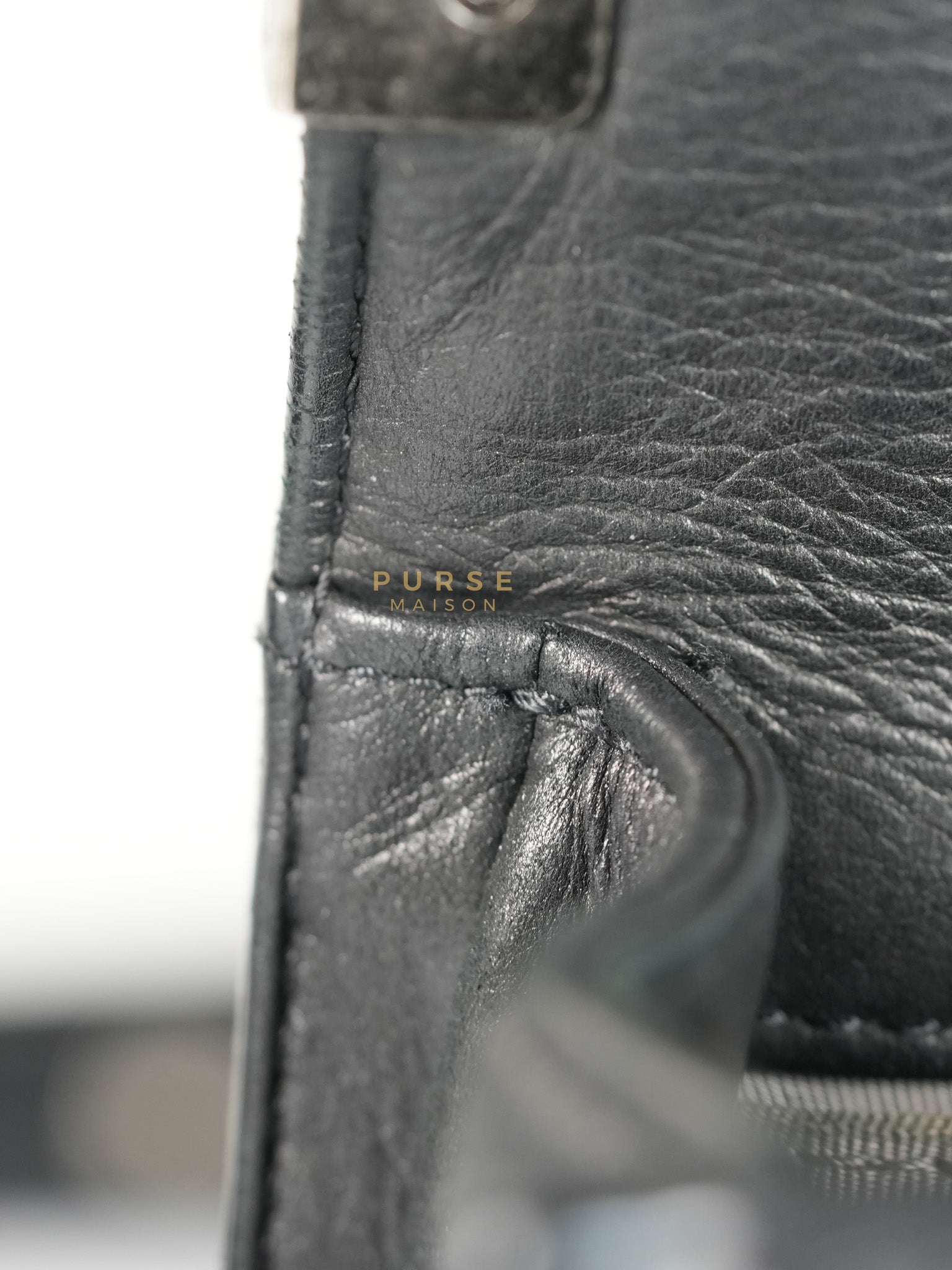 Boy Old Medium in Black Quilted Lambskin Leather & Ruthenium Hardware Series 19 | Purse Maison Luxury Bags Shop