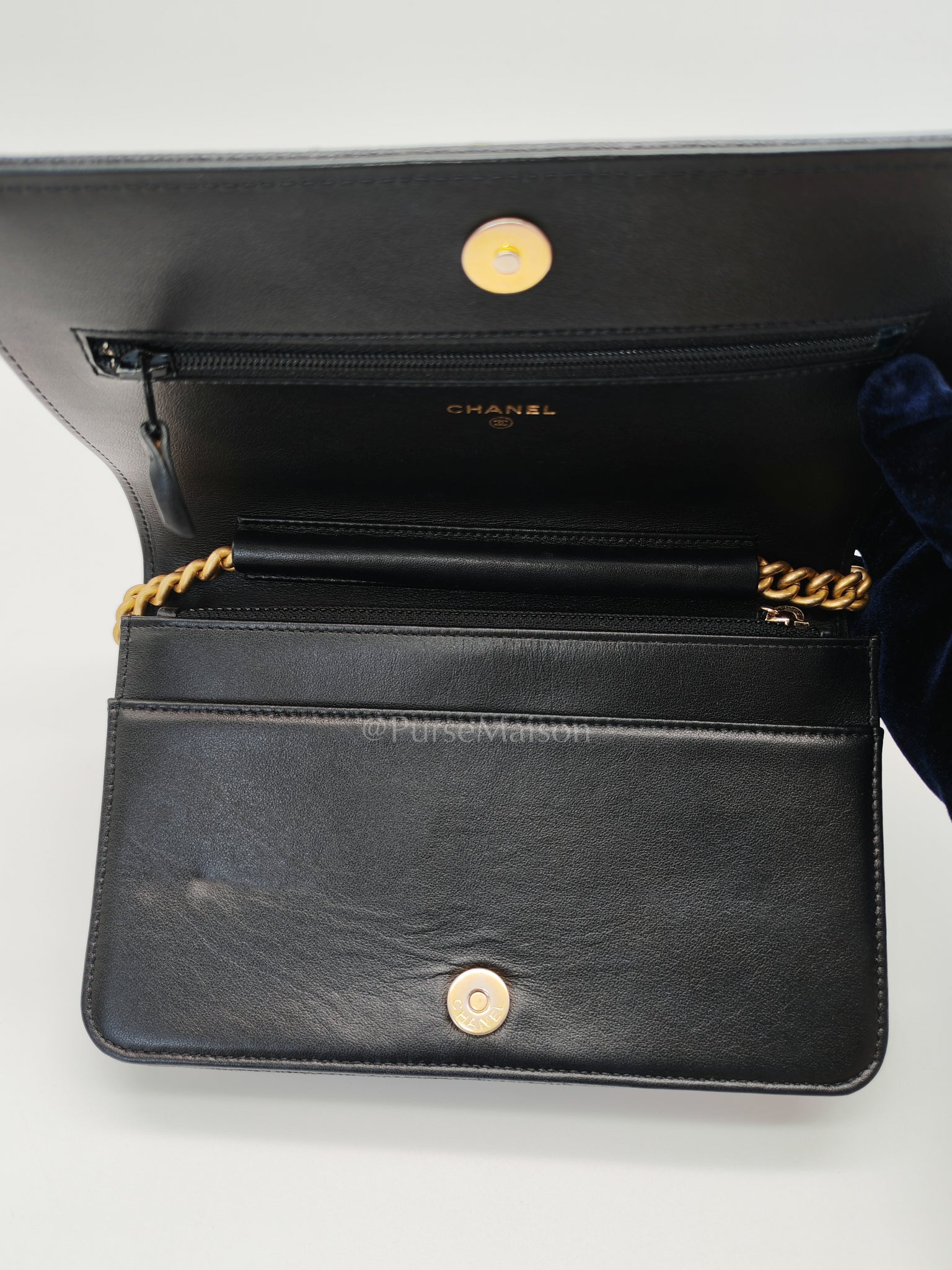 Boy Wallet On Chain Black Caviar Leather in Aged Gold Hardware(Series 30) | Purse Maison Luxury Bags Shop
