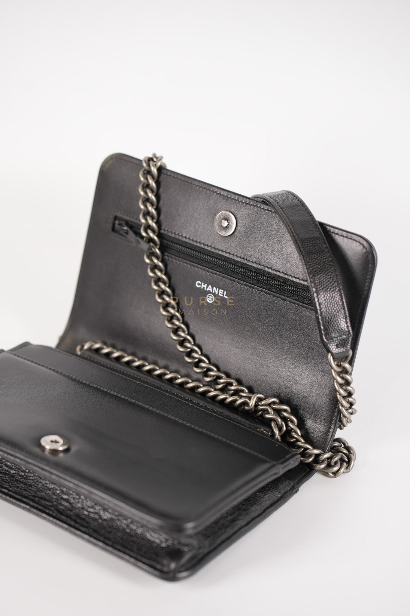 Boy Wallet on Chain in Black Caviar Leather Ruthenium Hardware (Microchip) | Purse Maison Luxury Bags Shop