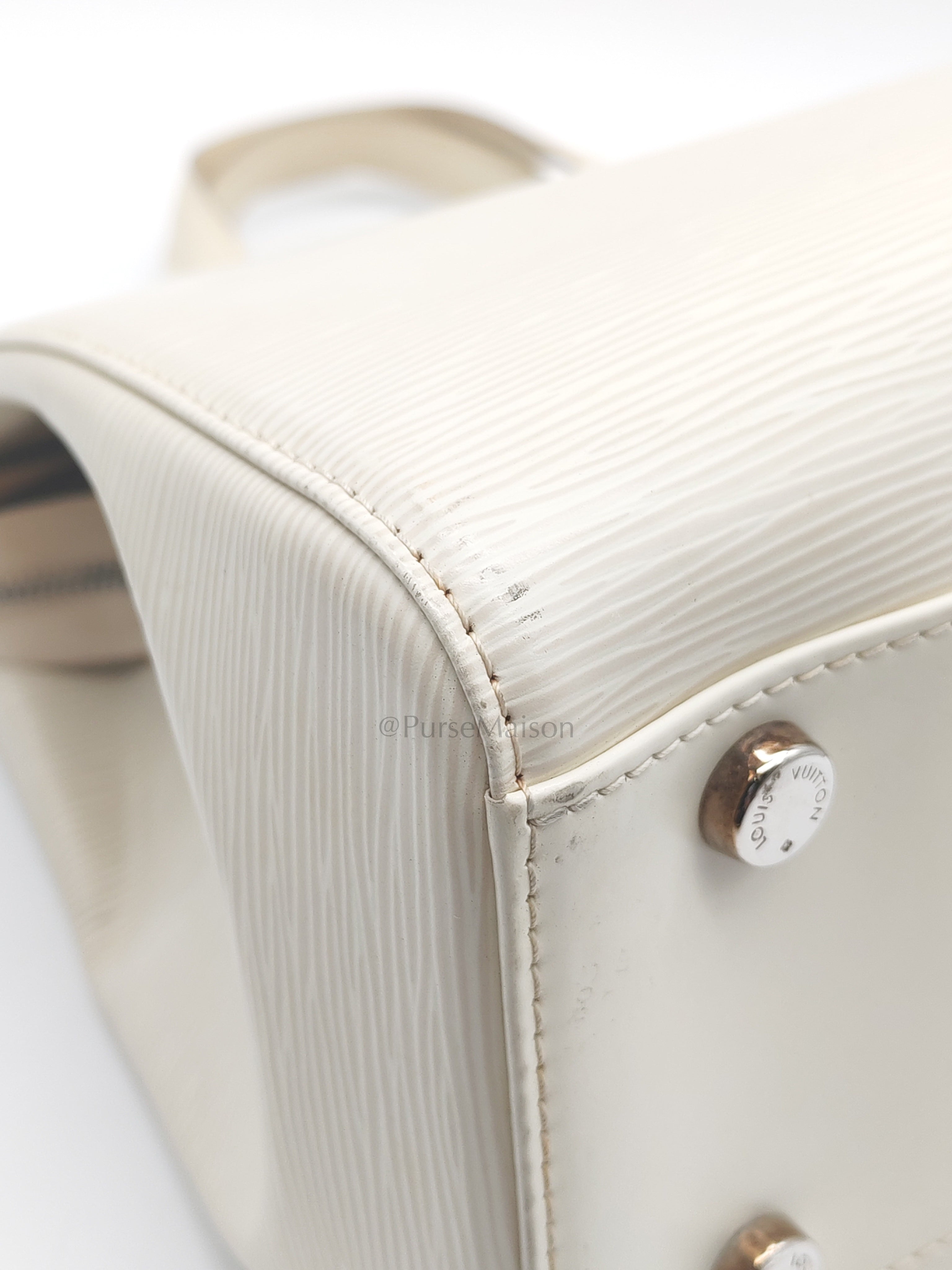 Brea GM in White Ivorie Epi Leather & Silver Hardware | Purse Maison Luxury Bags Shop