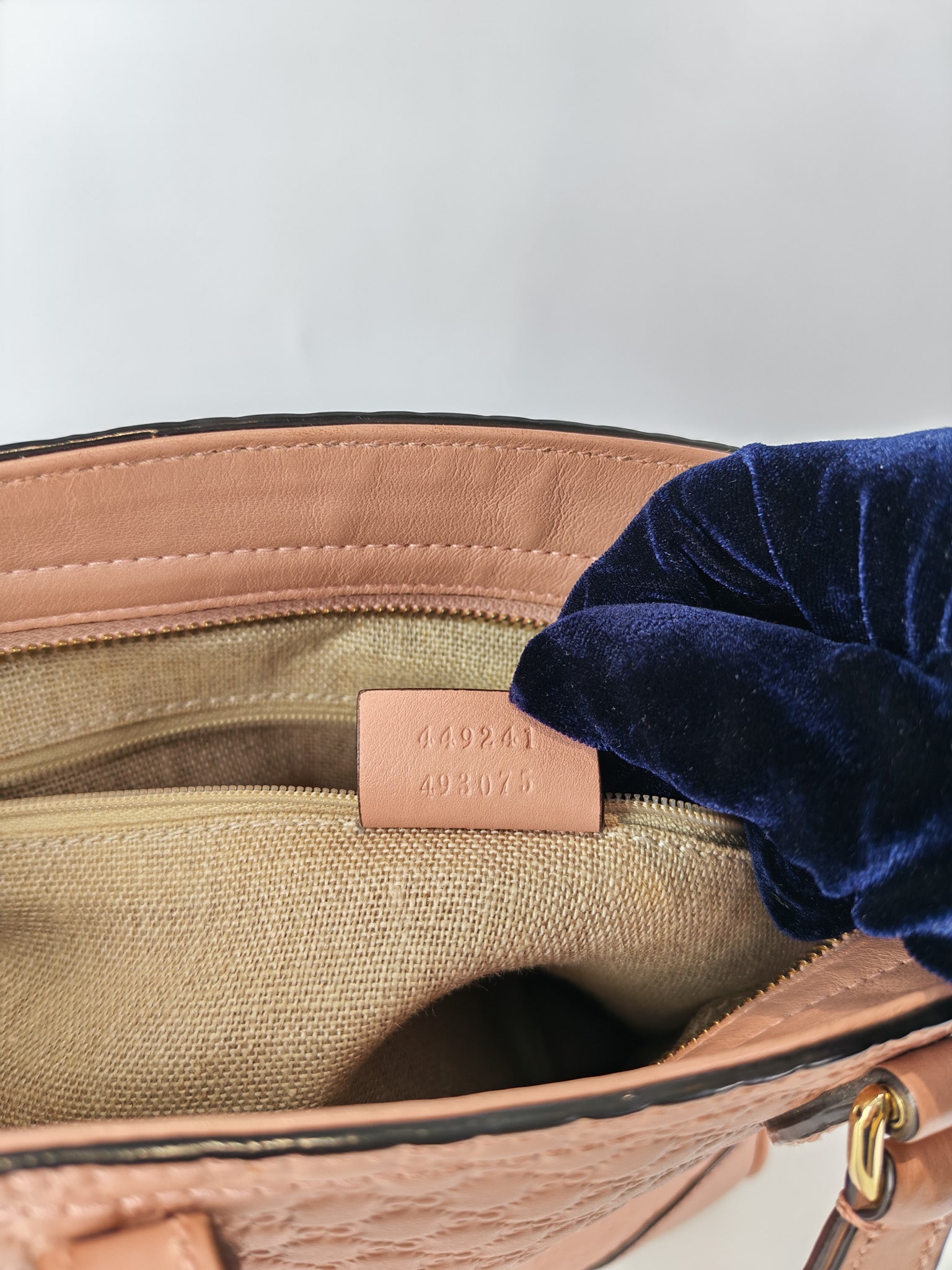 Bree Tote Bag Small in Pink Micro Guccissima Leather | Purse Maison Luxury Bags Shop