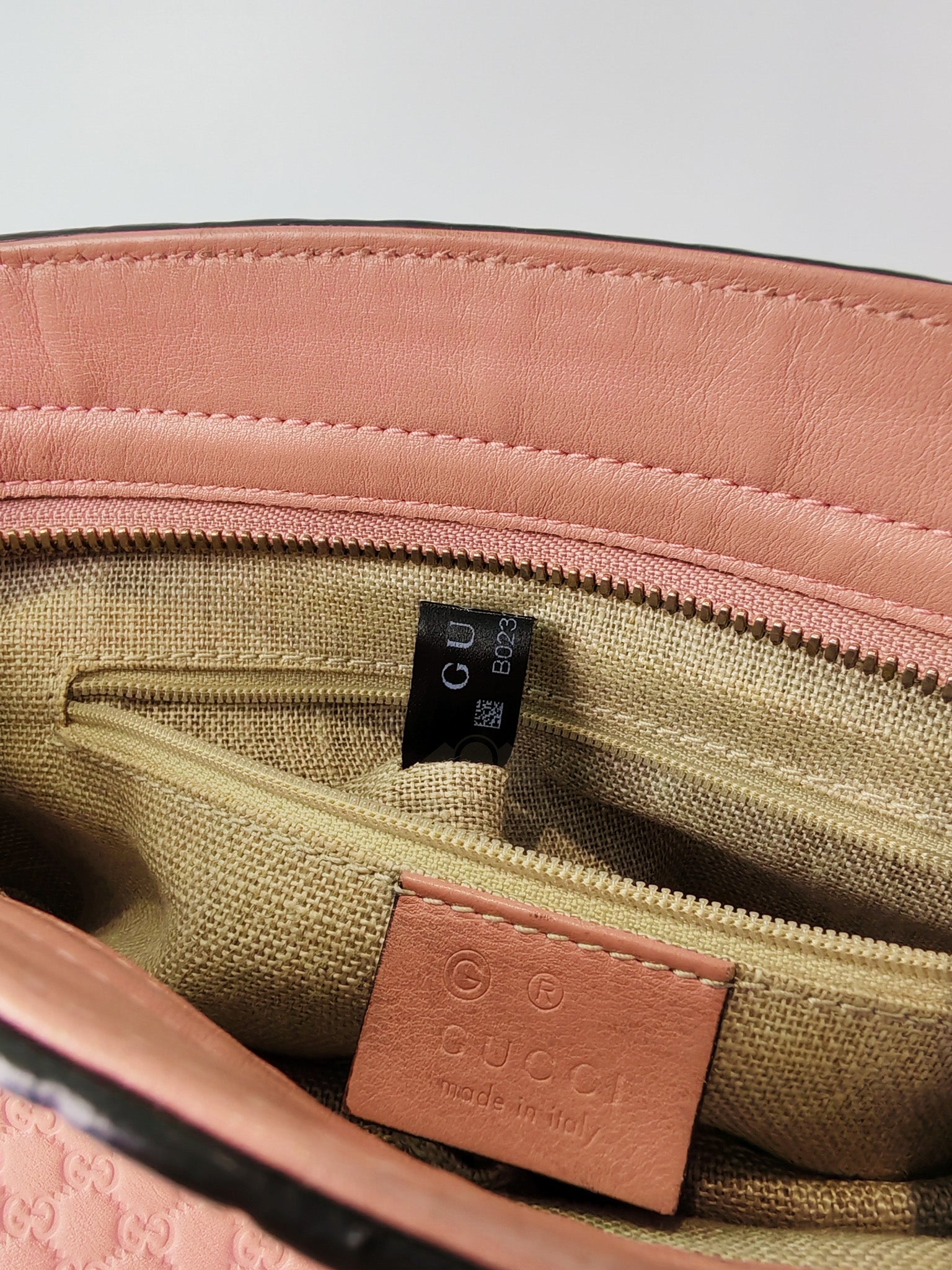 Bree Tote Bag Small in Pink Micro Guccissima Leather | Purse Maison Luxury Bags Shop